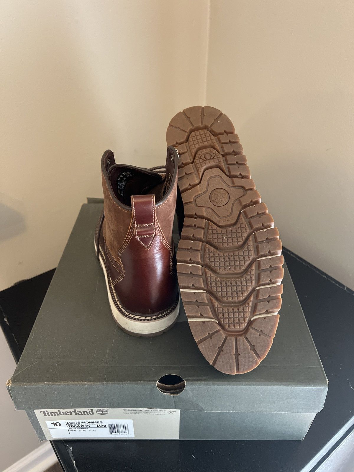 Timberland Britton Timberlands Size US 10 / EU 43 - 1 Thumbnail