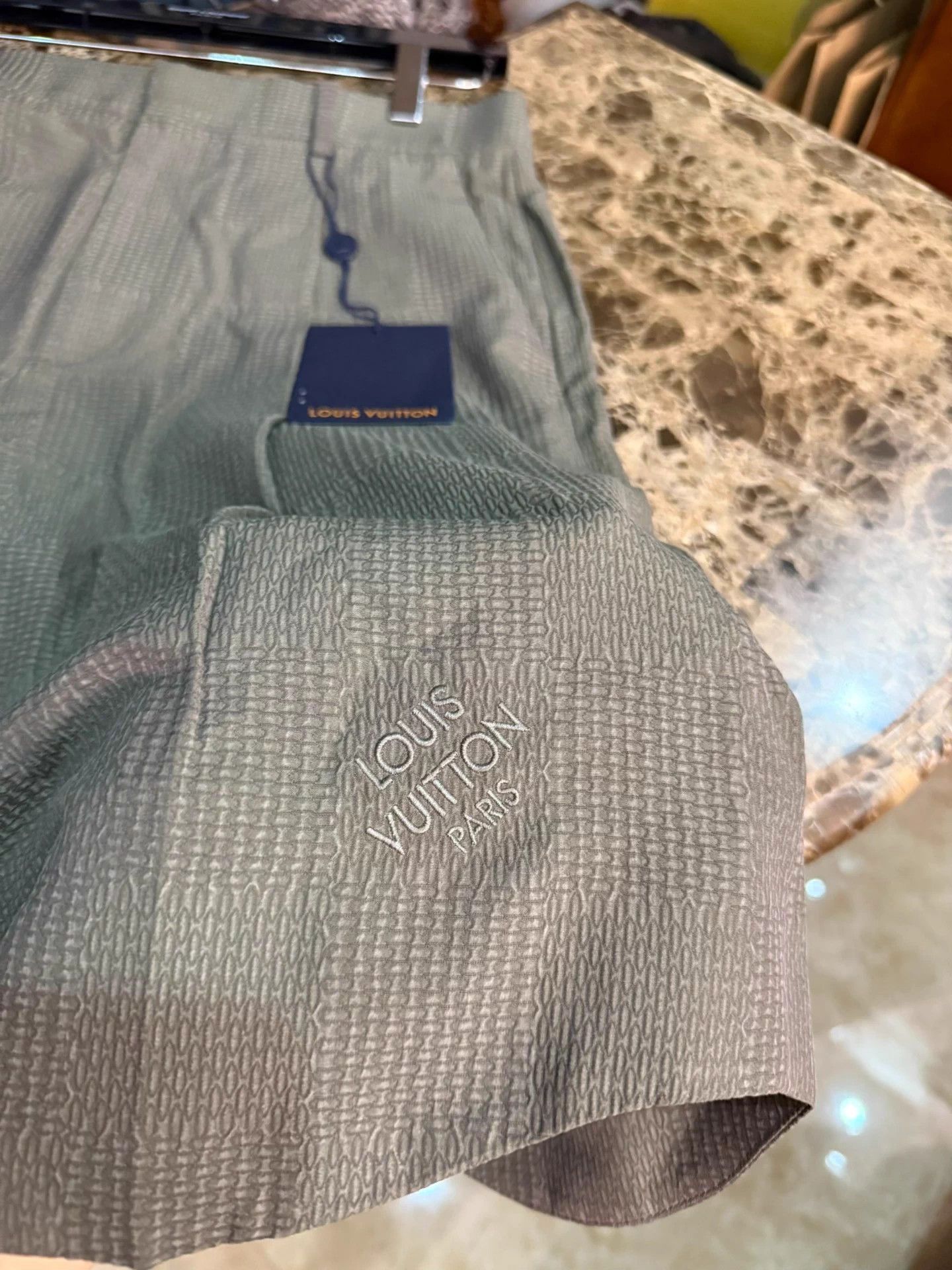 Louis Vuitton LV Monogram Irregular Hem Logo Shorts 44 BNWT Size US 28 / EU 44 - 4 Thumbnail