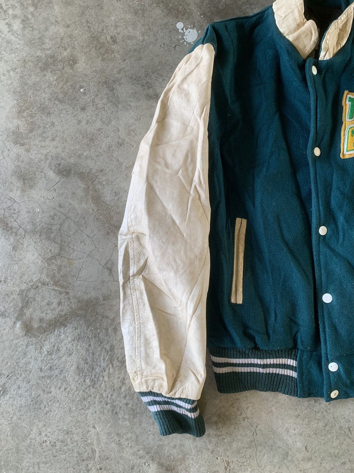 Vintage vintage kitchener minor hockey association varsity jacket Size US S / EU 44-46 / 1 - 2 Thumbnail