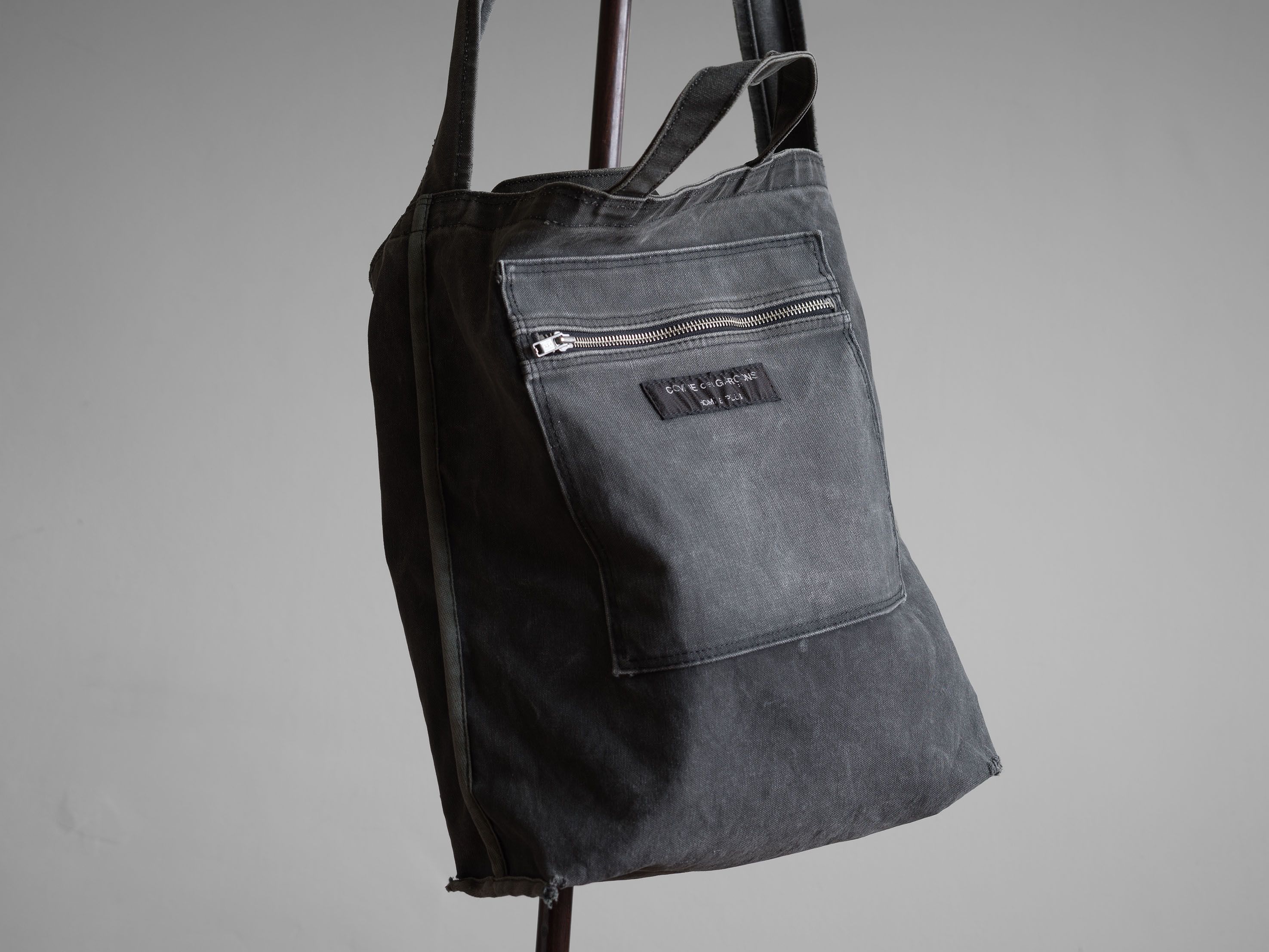 Comme des Garcons Homme Plus AW2001 COMME des GARÇONS HOMME PLUS LOGO PRINT BAG Size ONE SIZE - 6 Thumbnail