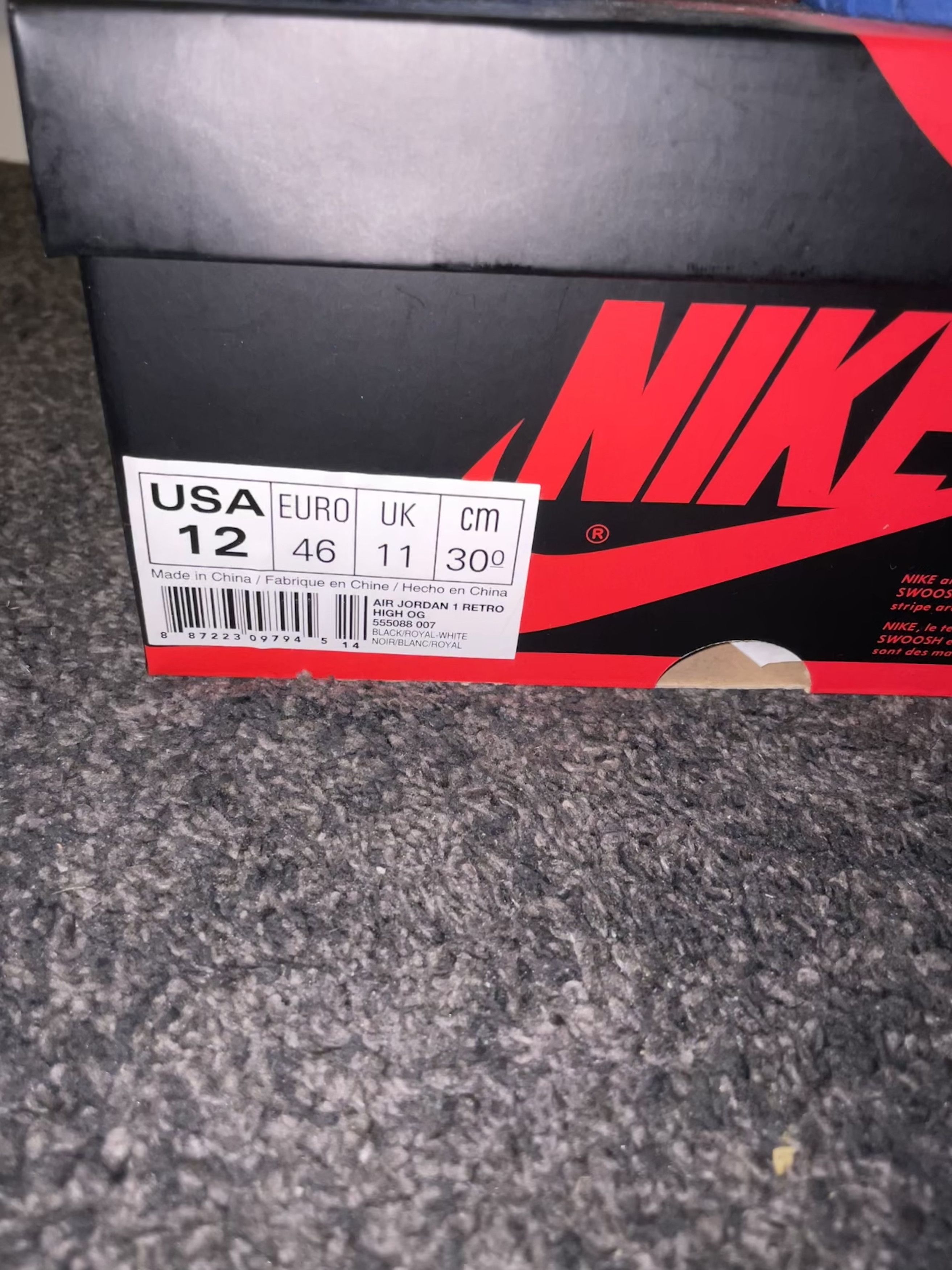Jordan Brand Air Jordan 1 Retro High OG "2017 Royal" sneakers Size US 12 / EU 45 - 8 Thumbnail