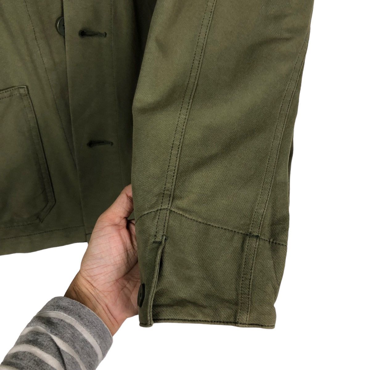 Japanese Brand Vintage Big Pocket Uniqlo Japan Military Style Issey Miyake Size US L / EU 52-54 / 3 - 15 Thumbnail