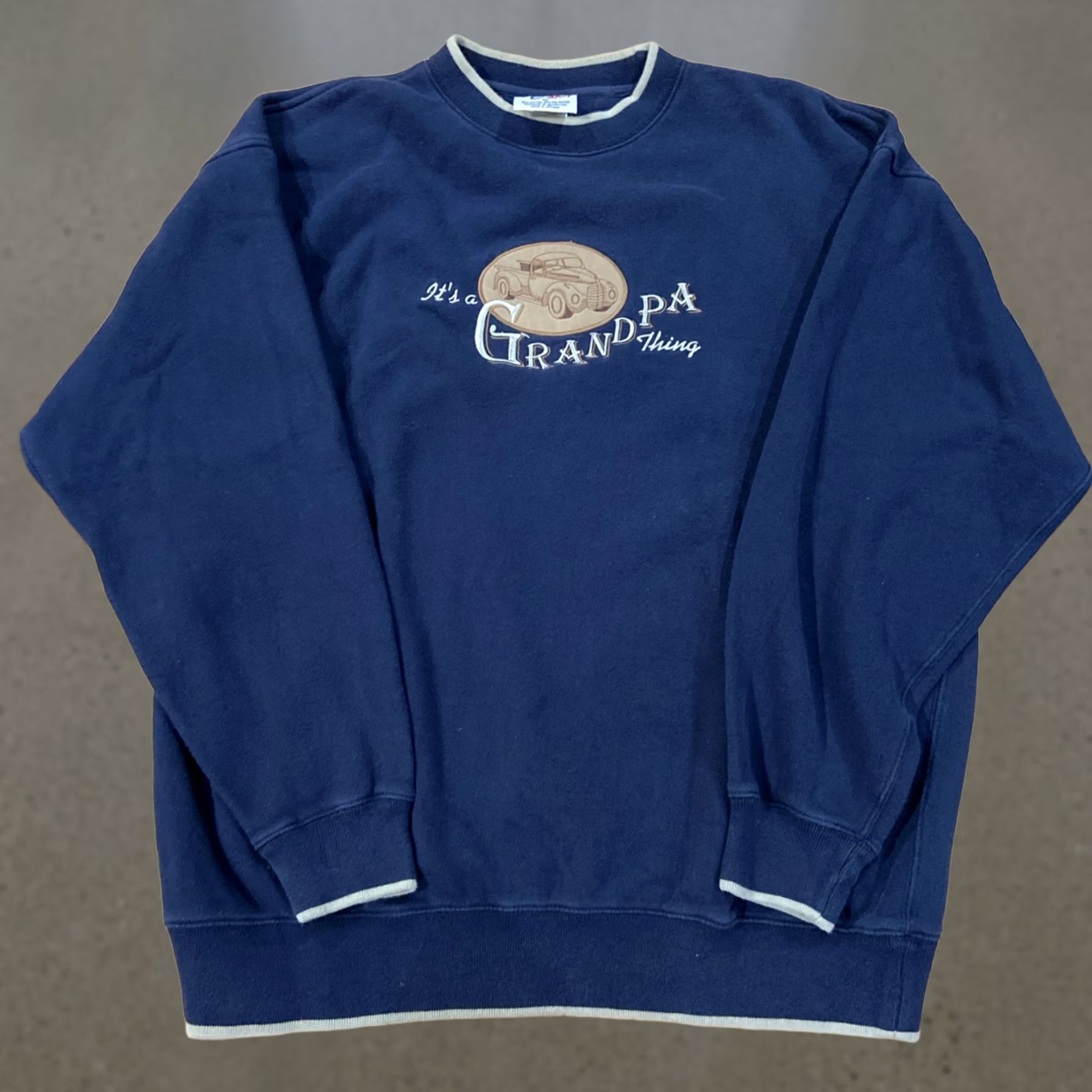 Vintage VINTAGE Men’s Sweatshirt It’s A Grandpa Thing Truck XL Blue Crew Neck Pullover Long Sleeve Mens Size US XL / EU 56 / 4 - 1 Thumbnail