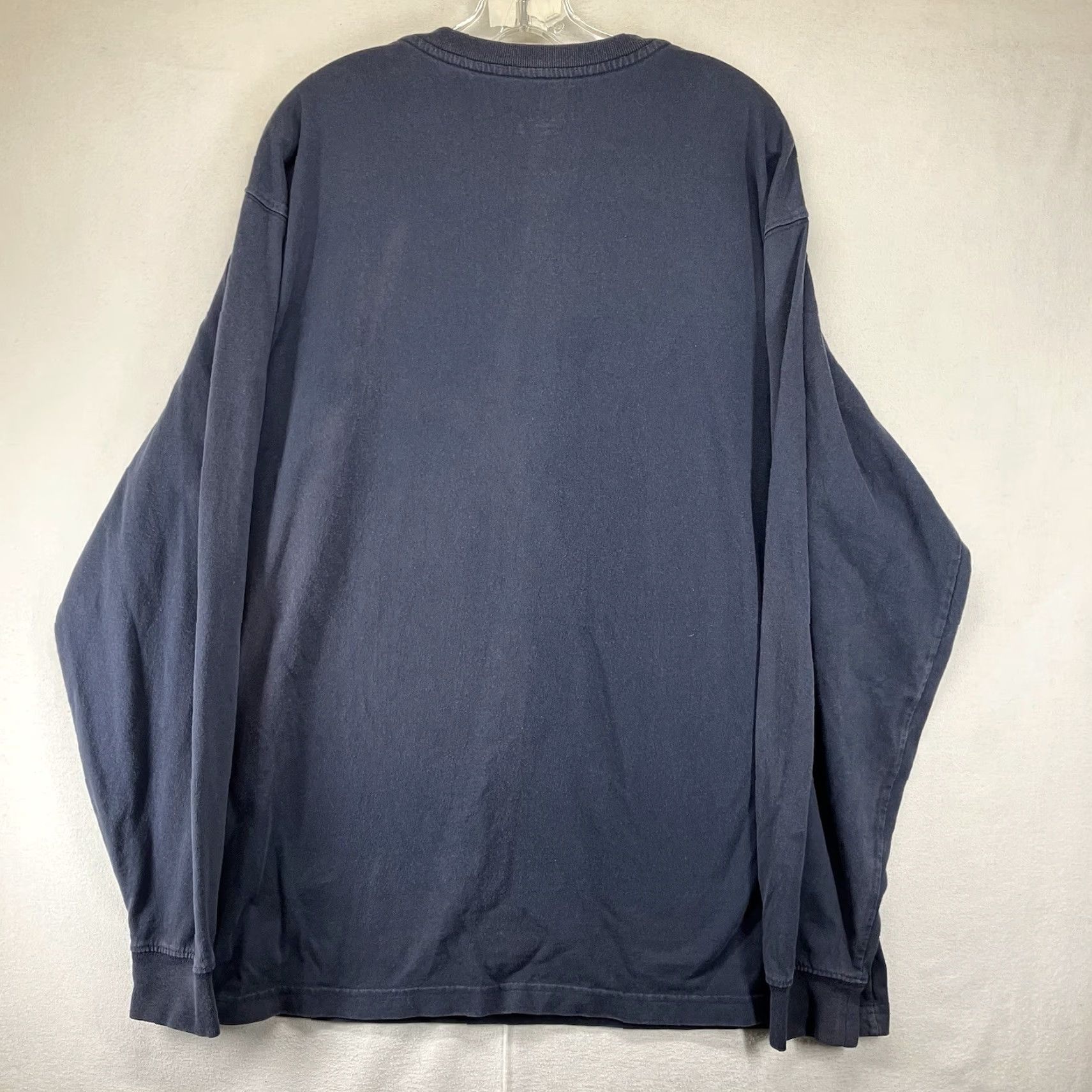 Carhartt Carhartt Mens Navy Large Long Sleeve Henley T-Shirt Heavy Cotton Regular Fit Pockets Logo Blue Size US L / EU 52-54 / 3 - 2 Thumbnail