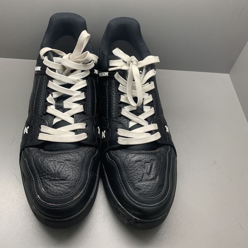 Louis Vuitton Louis Vuitton Trainer Black Low-Top Fashion Sneakers -2508 Size US 9 / EU 42 - 2 Thumbnail