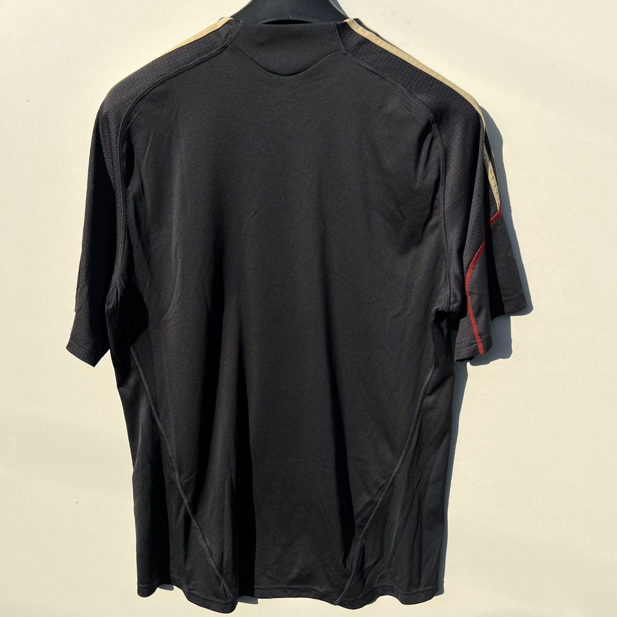 Adidas LIVERPOOL 2009/2010 FOOTBALL SHIRT Soccer JERSEY adidas Size US XL / EU 56 / 4 - 6 Thumbnail