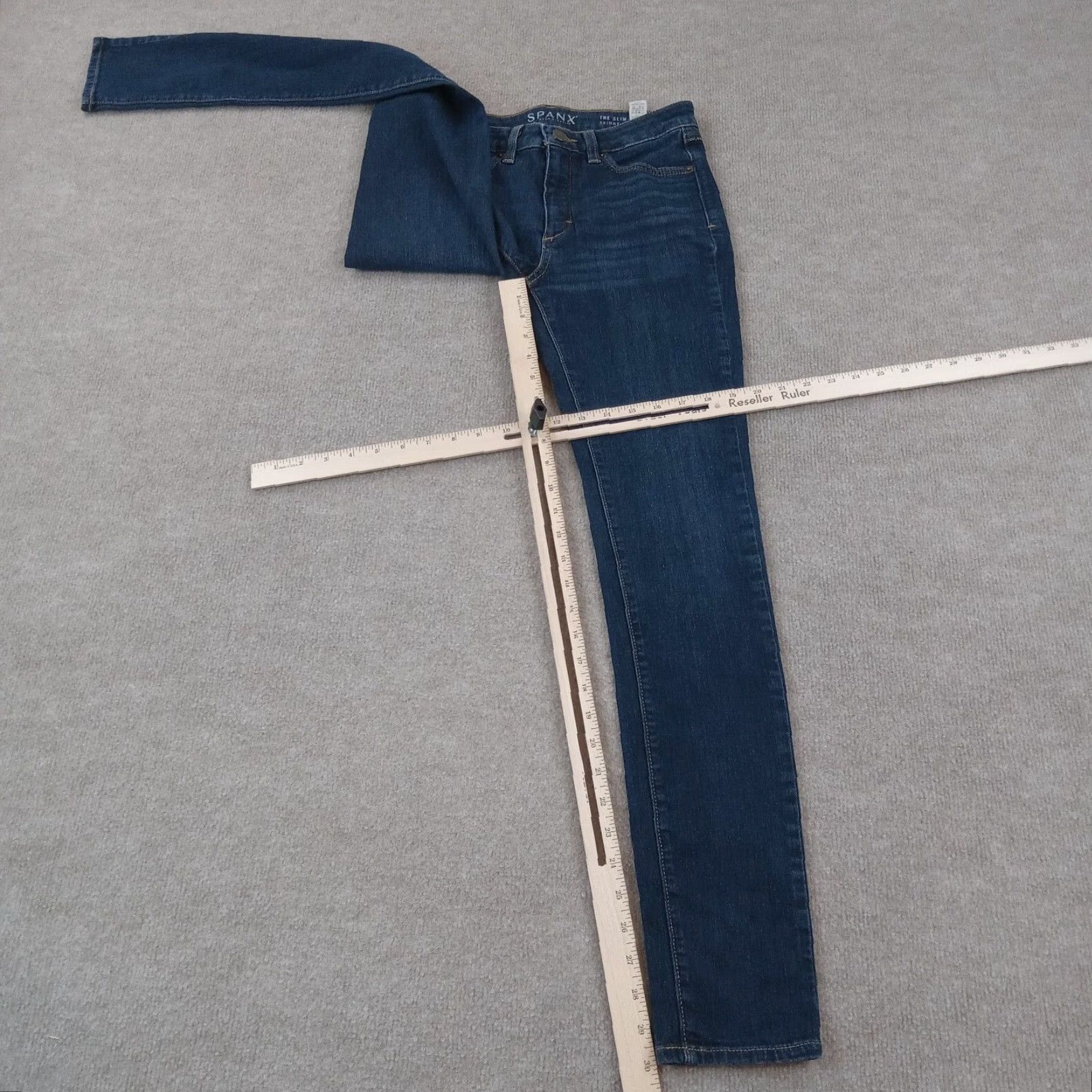 Spanx Spanx Jeans Womens 27 Blue Denim The Slim-X Skinny Casual Stretch Slim Jeans 27 Womens Blue Denim Spanx Size 27" / US 4 / IT 40 - 2 Thumbnail