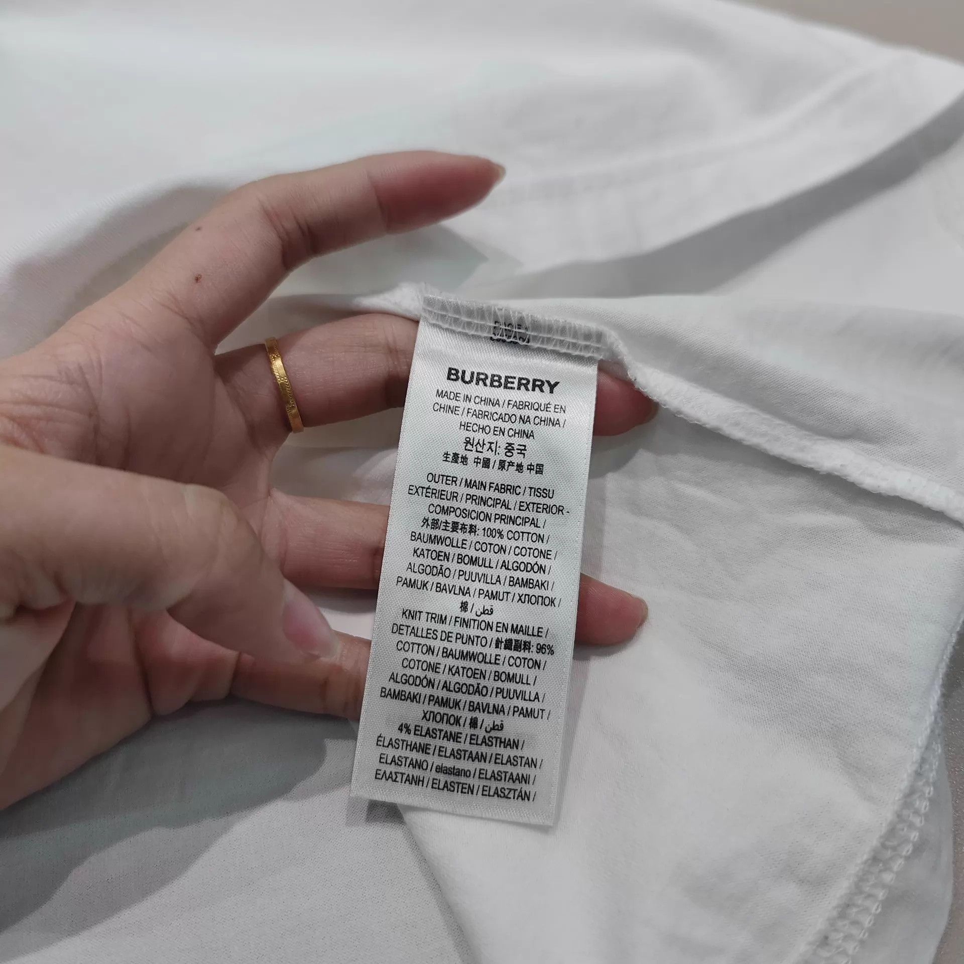 Burberry Burberry Classic Short Sleeve T-Shirt 99 New S Oversized Size US S / EU 44-46 / 1 - 4 Thumbnail