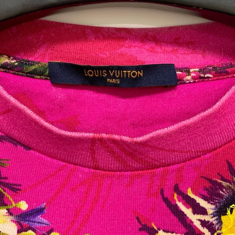 Louis Vuitton Louis Vuitton Floral printed short sleeves Size US S / EU 44-46 / 1 - 3 Thumbnail