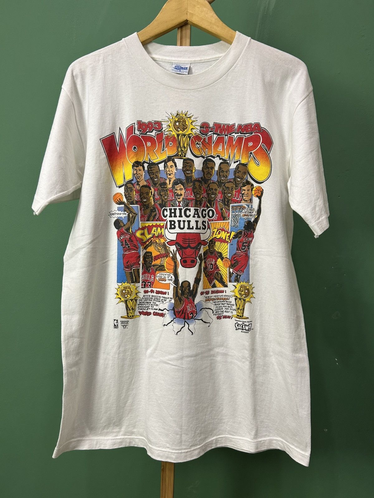 Salem Sportswear Chicago Bulls World Champs 1993 NBA Comic Series Vintage Size US M / EU 48-50 / 2 - 1 Thumbnail