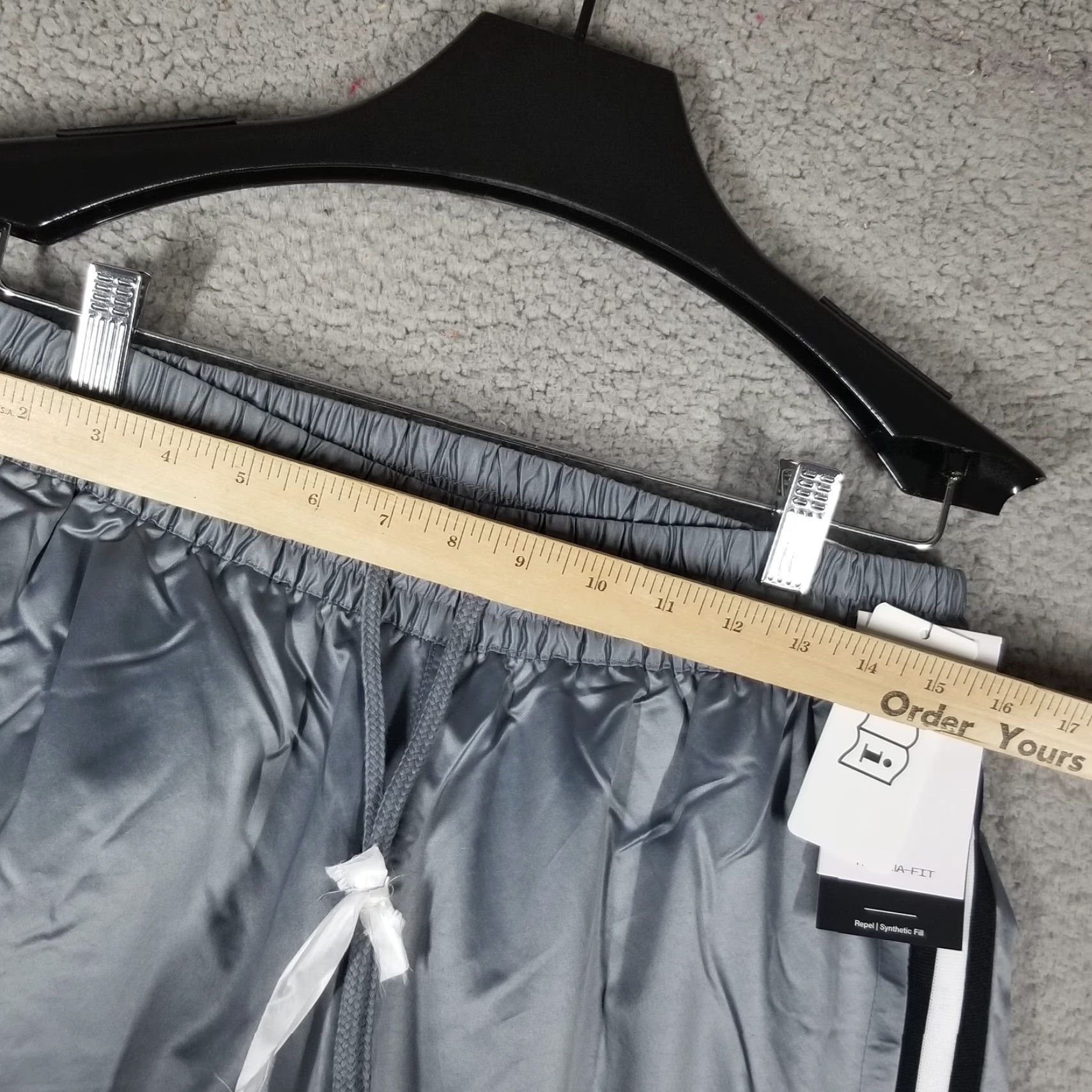 Nike VINTAGE Nike Therma-FIT Repel Jogger Pants Men Adult Medium Gray Black White Activewear Winter Summer Fall Spring Sports Athleisure Size US 31 - 5 Thumbnail