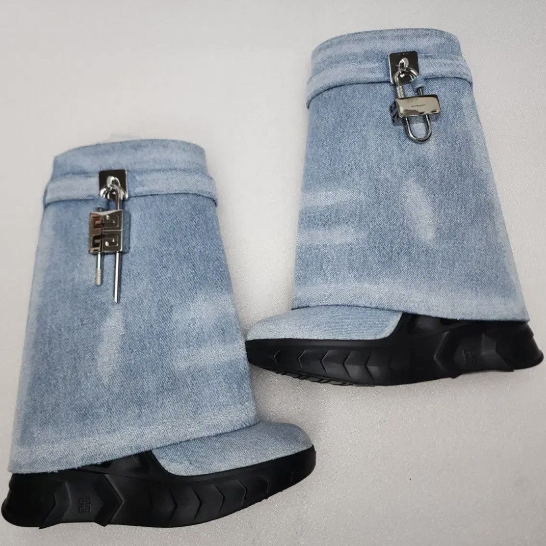 Givenchy Givenchy Shark Lock Biker Ankle Boots in Denim Size US 6 / IT 36 - 5 Thumbnail