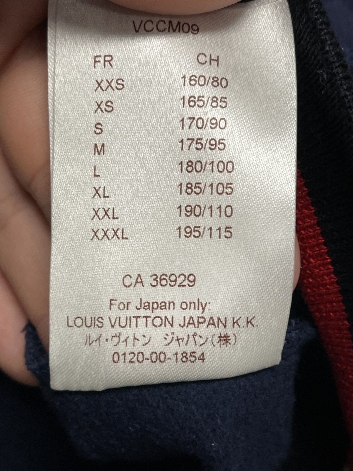 Louis Vuitton Size M - Louis Vuitton Malletier Crewneck Blue Size US M / EU 48-50 / 2 - 11 Thumbnail