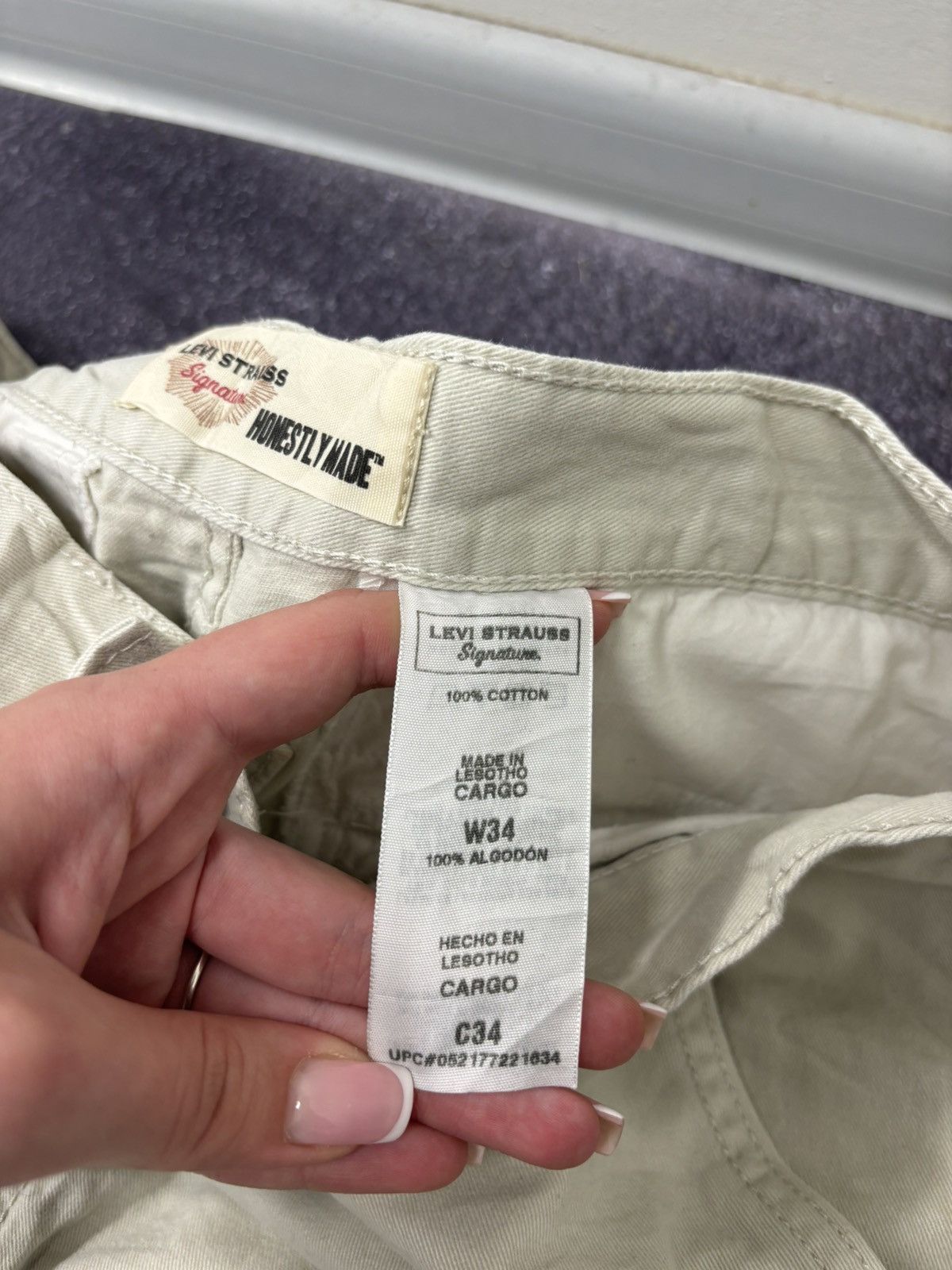 Levi's Vintage Levi’s Signature Y2K Beige Utility Hype Cargo Shorts Size US 34 / EU 50 - 14 Thumbnail