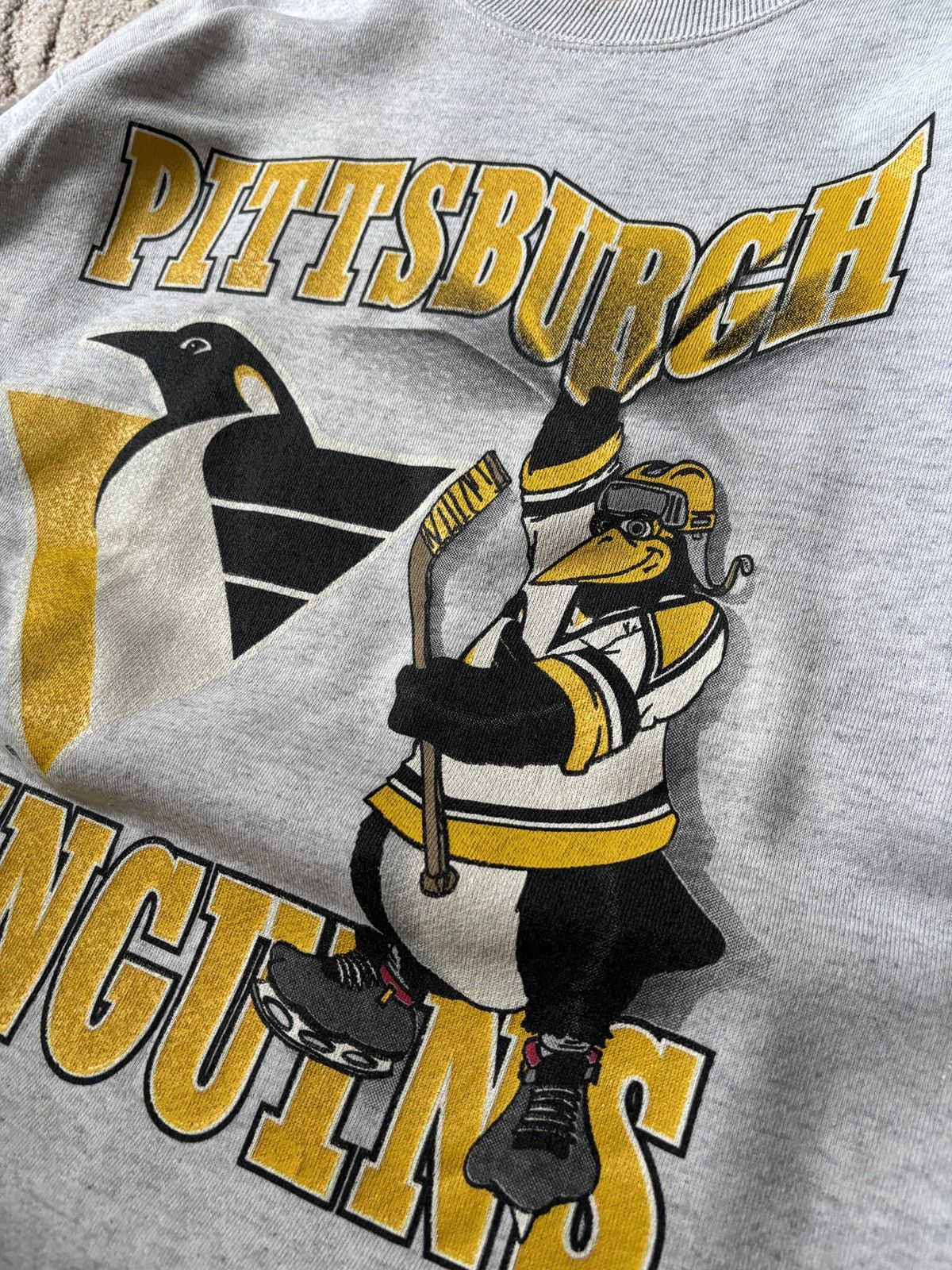 NHL × Vintage Pittsburgh Penguins sweatshirt NHL 1994 vintage sweater Size US L / EU 52-54 / 3 - 5 Thumbnail