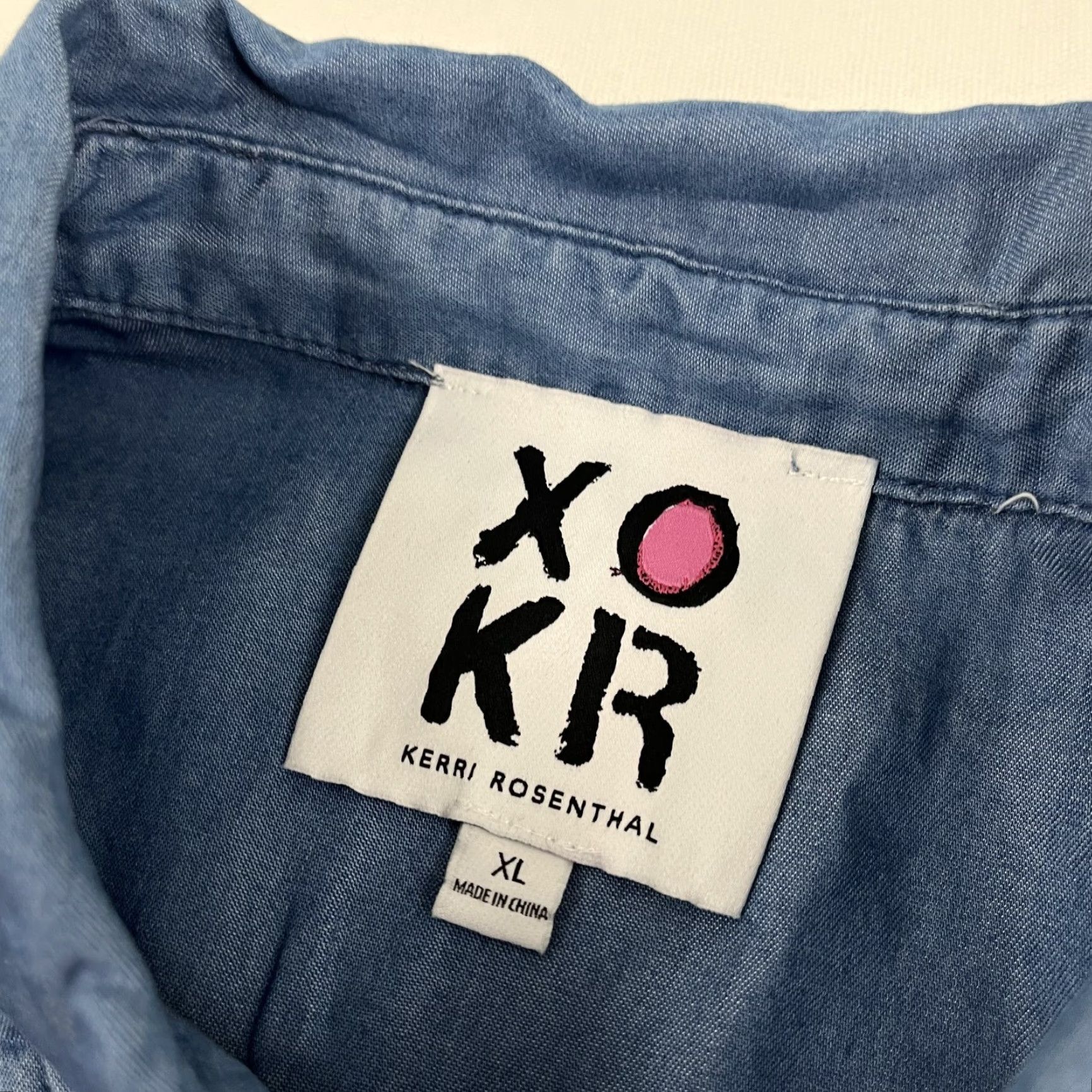 Kerri Rosenthal Button Up Shirt Womens XL Blue Happiness is a Frame of Mind