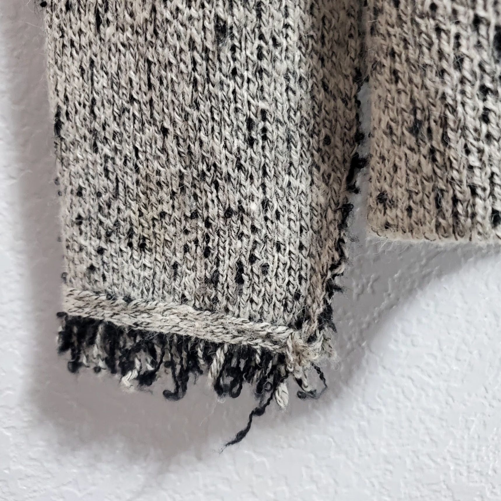 Sioni Cardigan Women L Gray Black Marled Wool Blend Eyelash Fringe Open Sweater
