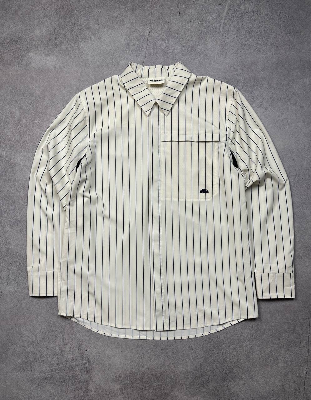 Ellesse Vintage Ellesse Shirt, Size M – Classic 90s Sportswear Size US M / EU 48-50 / 2 - 1 Thumbnail