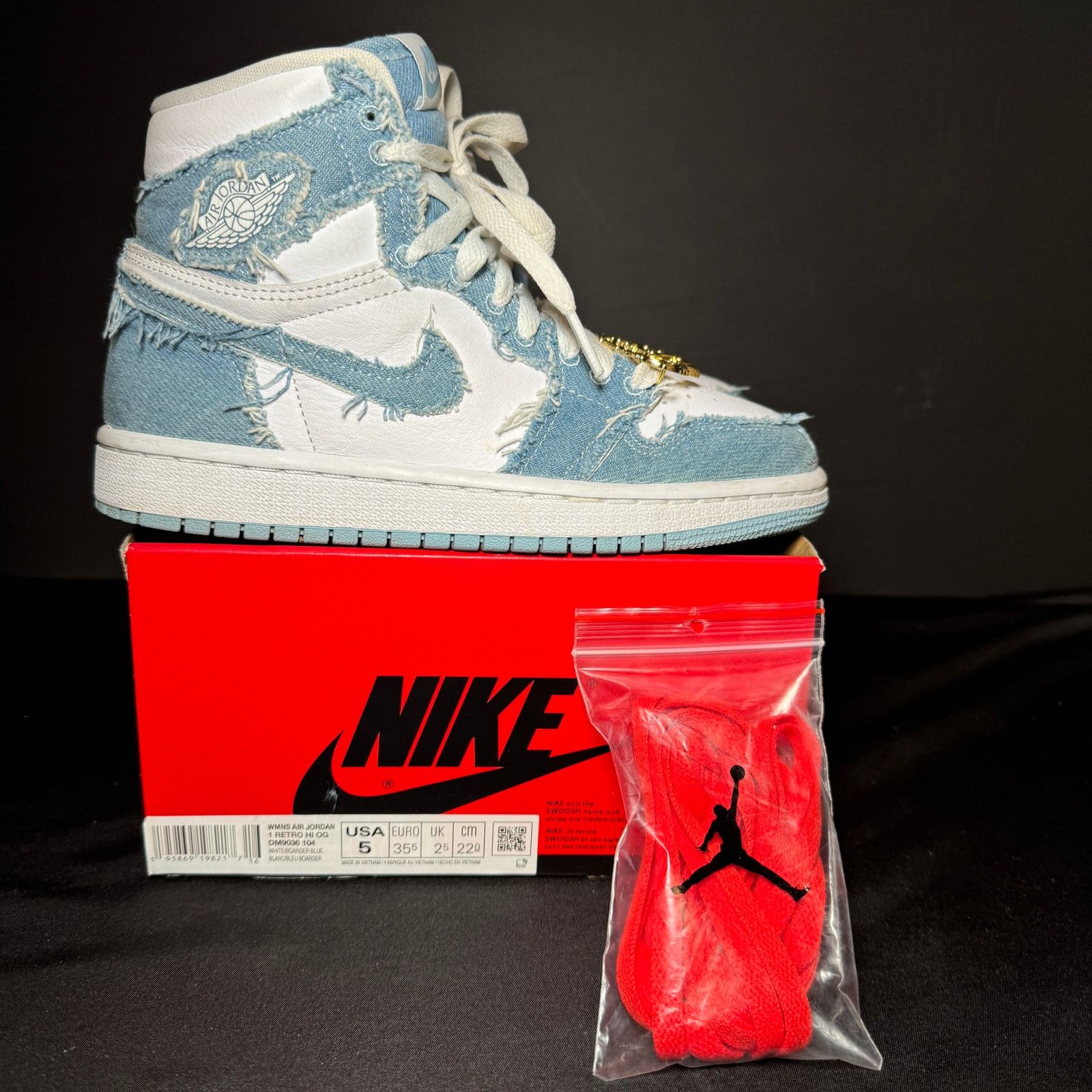 Jordan Brand × Nike Size 5 - Wmns Air Jordan 1 Retro High OG Denim Women's Shoes Size US 5 / IT 35 - 1 Thumbnail