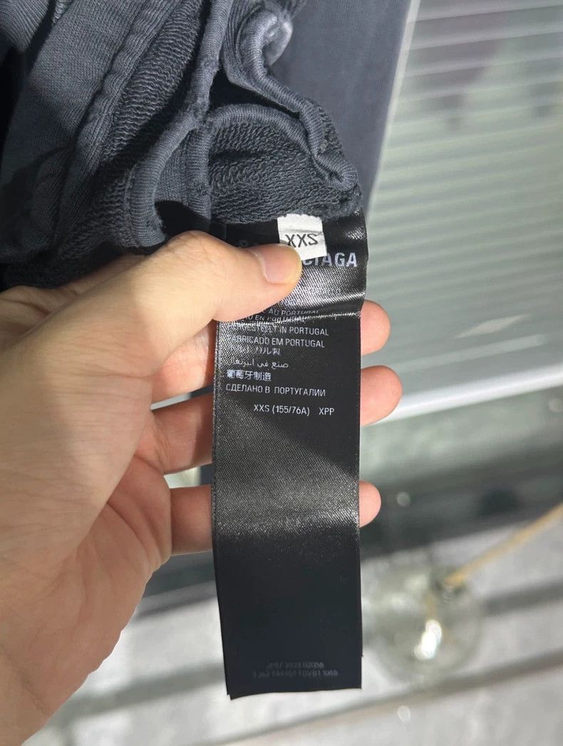 Balenciaga Balenciaga Tape + Worn Hoodie Sweater Size US XXS / EU 40 - 4 Thumbnail