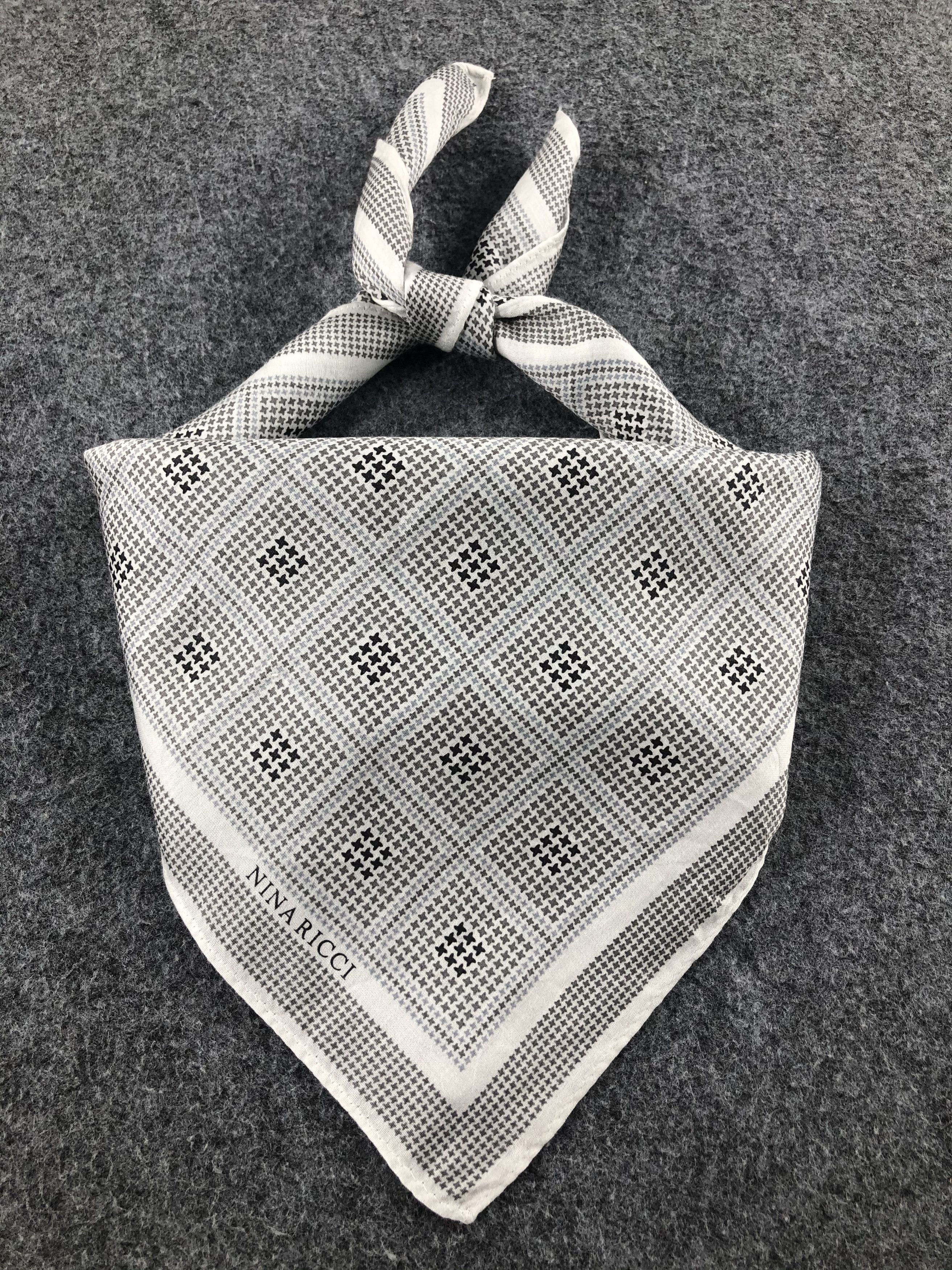 Nina Ricci × Vintage Nina Ricci Handkerchief / Bandana / Neckerchief Size ONE SIZE - 2 Thumbnail