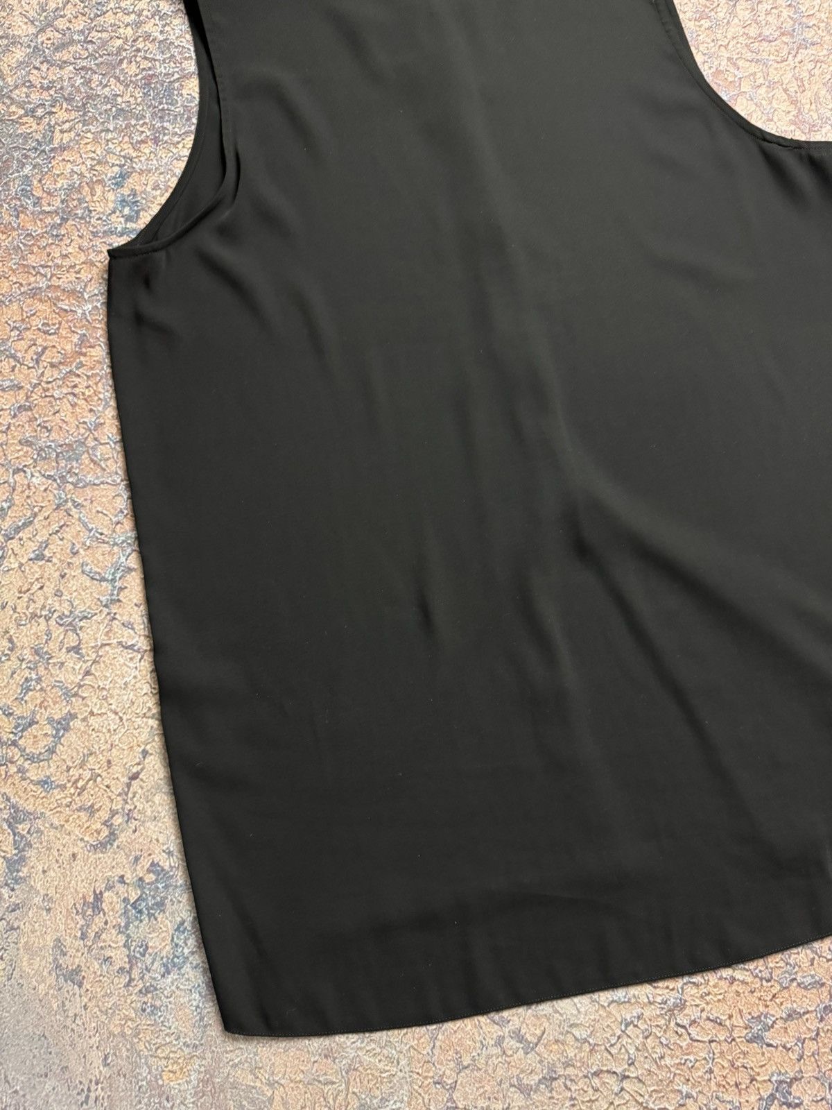 Maison Margiela Vest Maison Margiela MM6 tee t-shirt Y2K Size US L / EU 52-54 / 3 - 14 Thumbnail