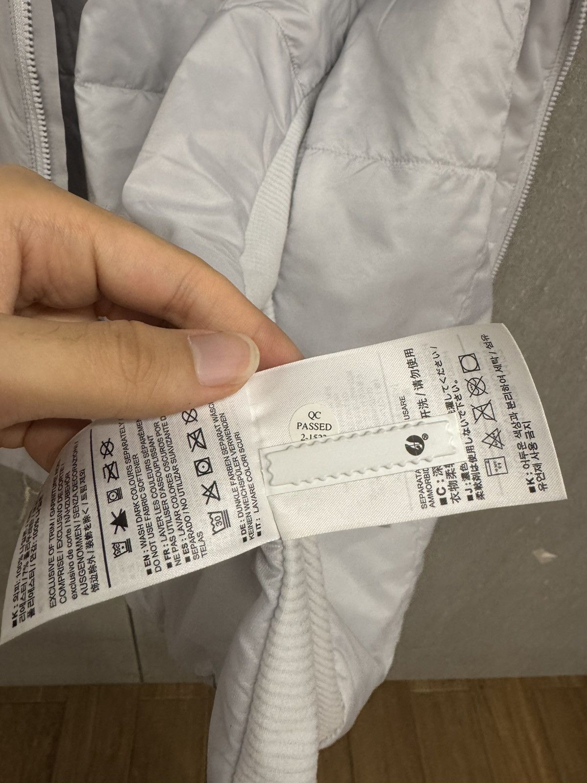 Arc'teryx Arcteryx ATOM SL lightweight solid-color sports vest Size US XL / EU 56 / 4 - 7 Thumbnail