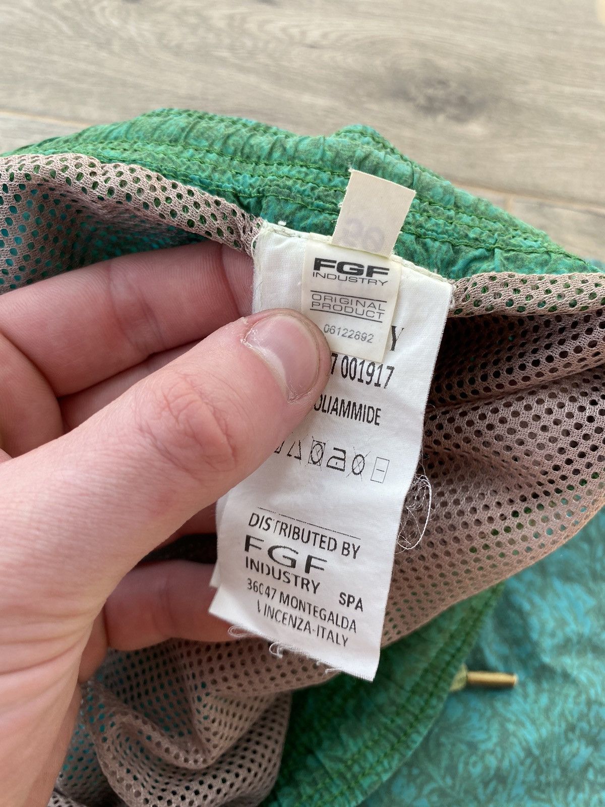 C.P. Company Cp Company vintage monogram shorts Size US 34 / EU 50 - 12 Thumbnail