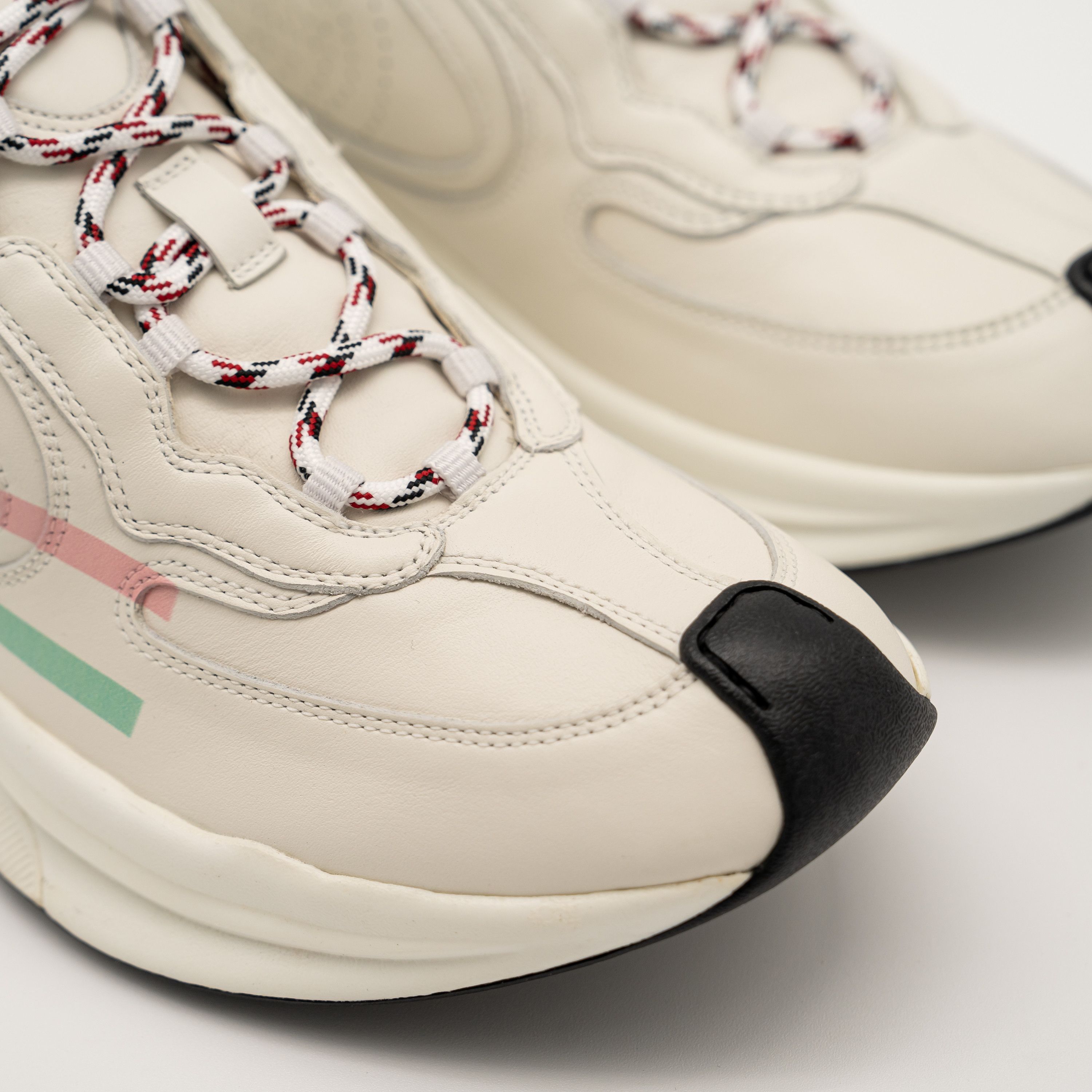 Gucci 41eu 11 us Gucci Run Sneaker White Pink Turquoise Leather GG Size US 11 / IT 41 - 7 Thumbnail