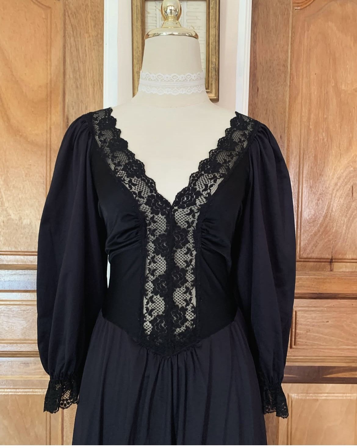 Vintage Lady Cameo Vintage Nightdress Size M / US 6-8 / IT 42-44 - 3 Thumbnail