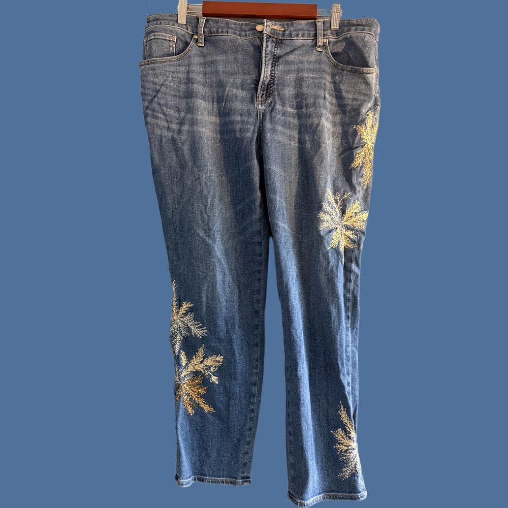 Vintage Chico's Jeans Womens 16R Blue Boyfriend Embroidered Floral Size 38" / US 16 / IT 52 - 1 Thumbnail