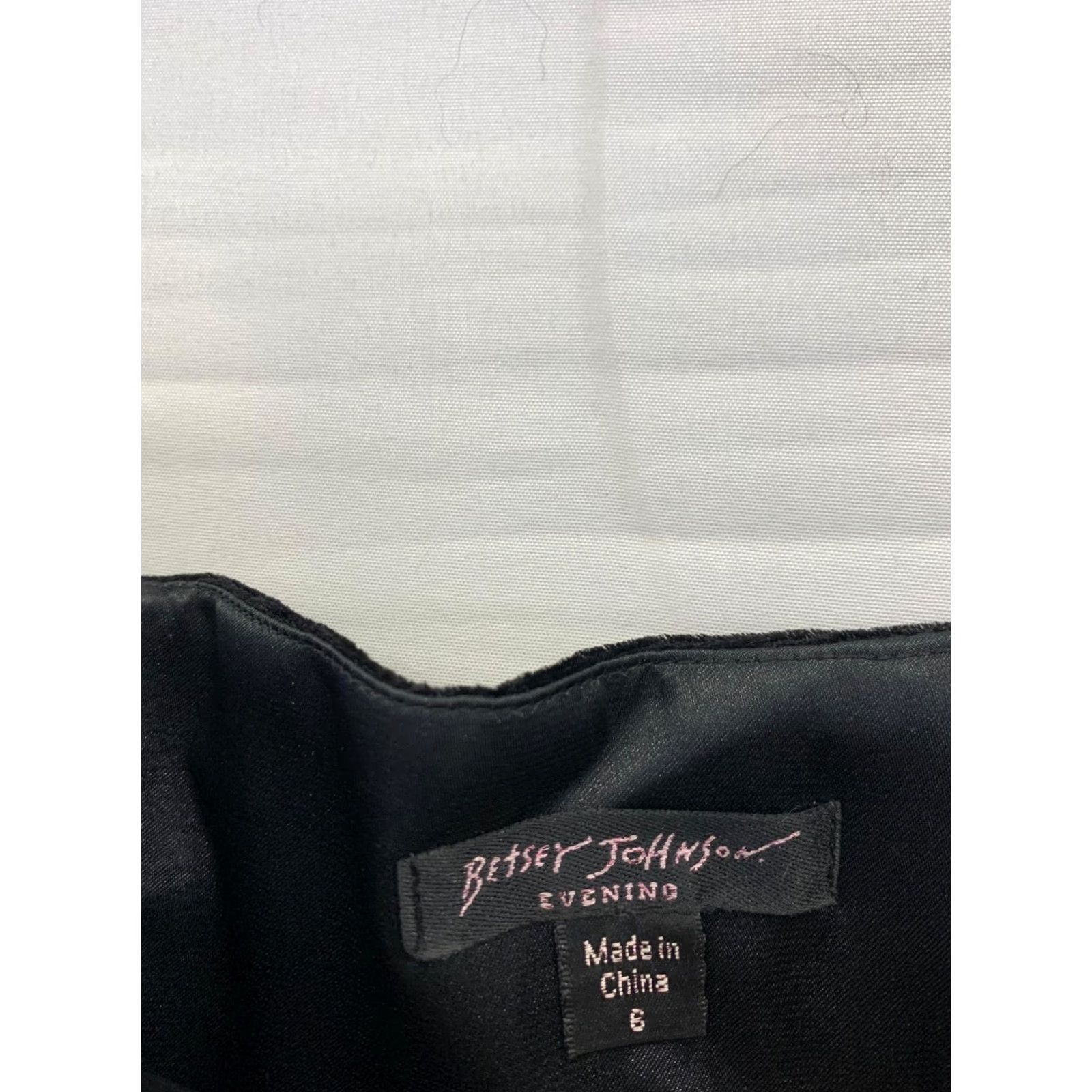 Betsey Johnson VINTAGE Betsey Johnson Evening Black Velvet Strapless Ruffle Dress Sweetheart 6 Womens Party/Cocktail Mini Velvet Black Size M / US 6-8 / IT 42-44 - 3 Thumbnail