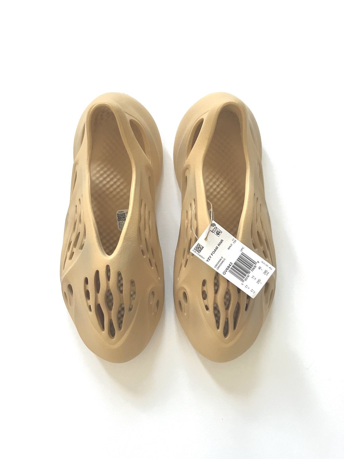Yeezy YEEZY FOAM RNRS - Desert sand Size US 11 / EU 44 - 2 Thumbnail