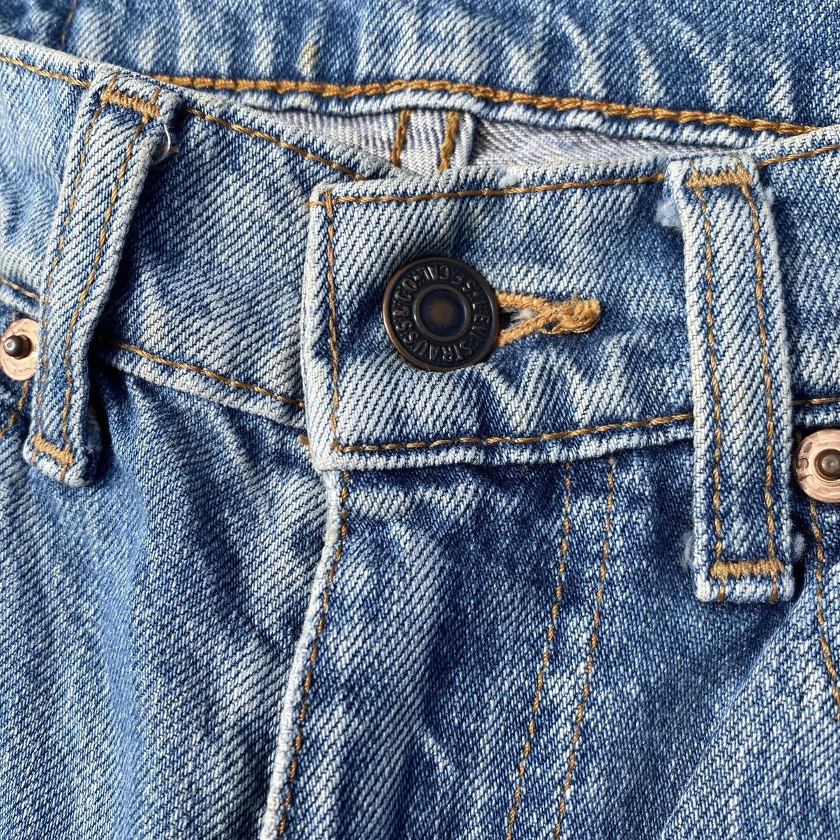 Levi's Vintage Clothing Vintage Levi’s 512 Blue Wash Denim Jeans Size US 28 / EU 44 - 9 Thumbnail