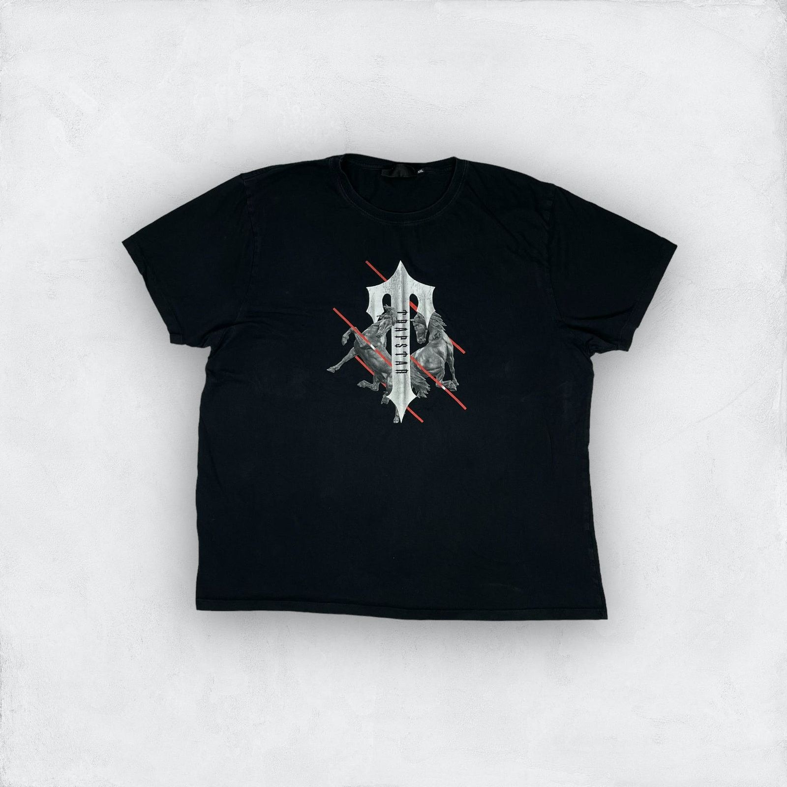 Trapstar London Trapstar Men's Short Sleeve Crew Neck Pullover T-Shirt 2XL Size US XXL / EU 58 / 5 - 1 Thumbnail