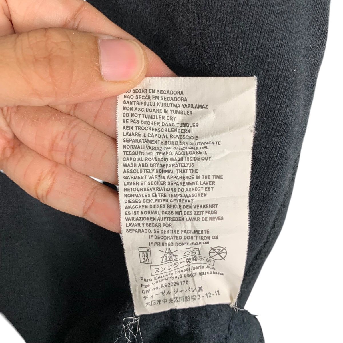Diesel DIESEL All Black Big Logo Pullover Hoodies #1485-C67 Size US L / EU 52-54 / 3 - 15 Thumbnail