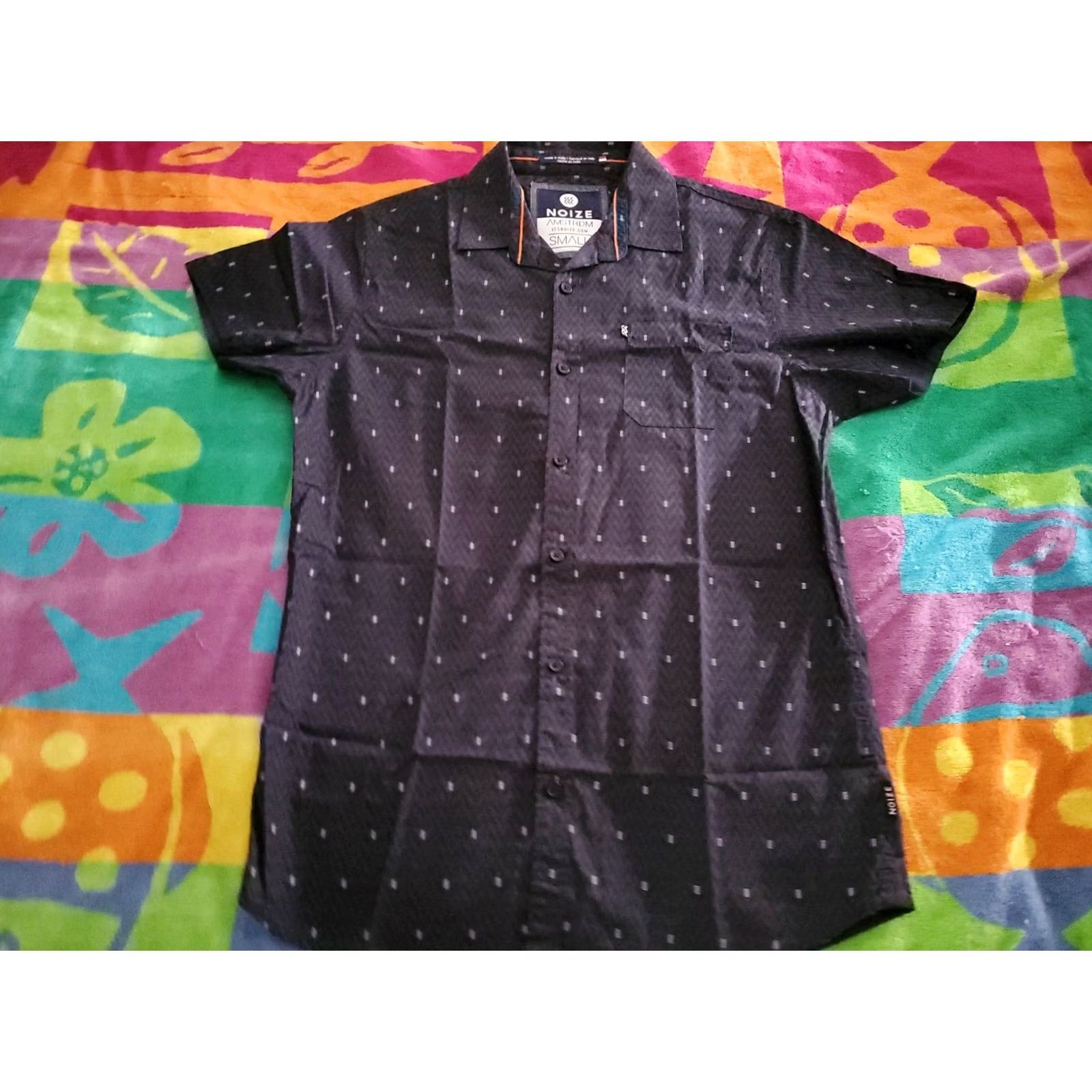 Vintage Noize AMSTRDM Button-Up Shirt Blue Geometric Short Sleeve Men's S Regular Cotton Size US S / EU 44-46 / 1 - 2 Thumbnail