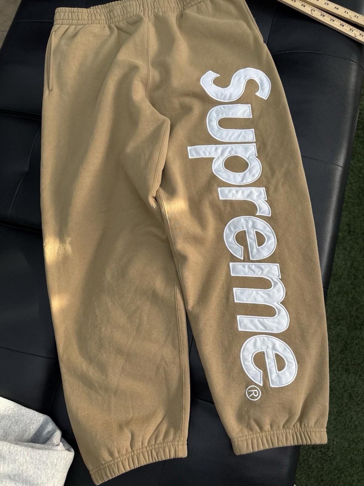 Supreme Supreme Satin Appliqué Sweatpants FW25 Brand New Size XL Tan Size US 36 / EU 52 - 3 Thumbnail