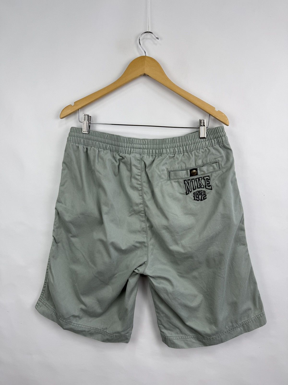 Nike 🇺🇸 Vintage 90s Nike Since 1972 Shorts Rare Retro Hype Y2K Size US 34 / EU 50 - 6 Thumbnail