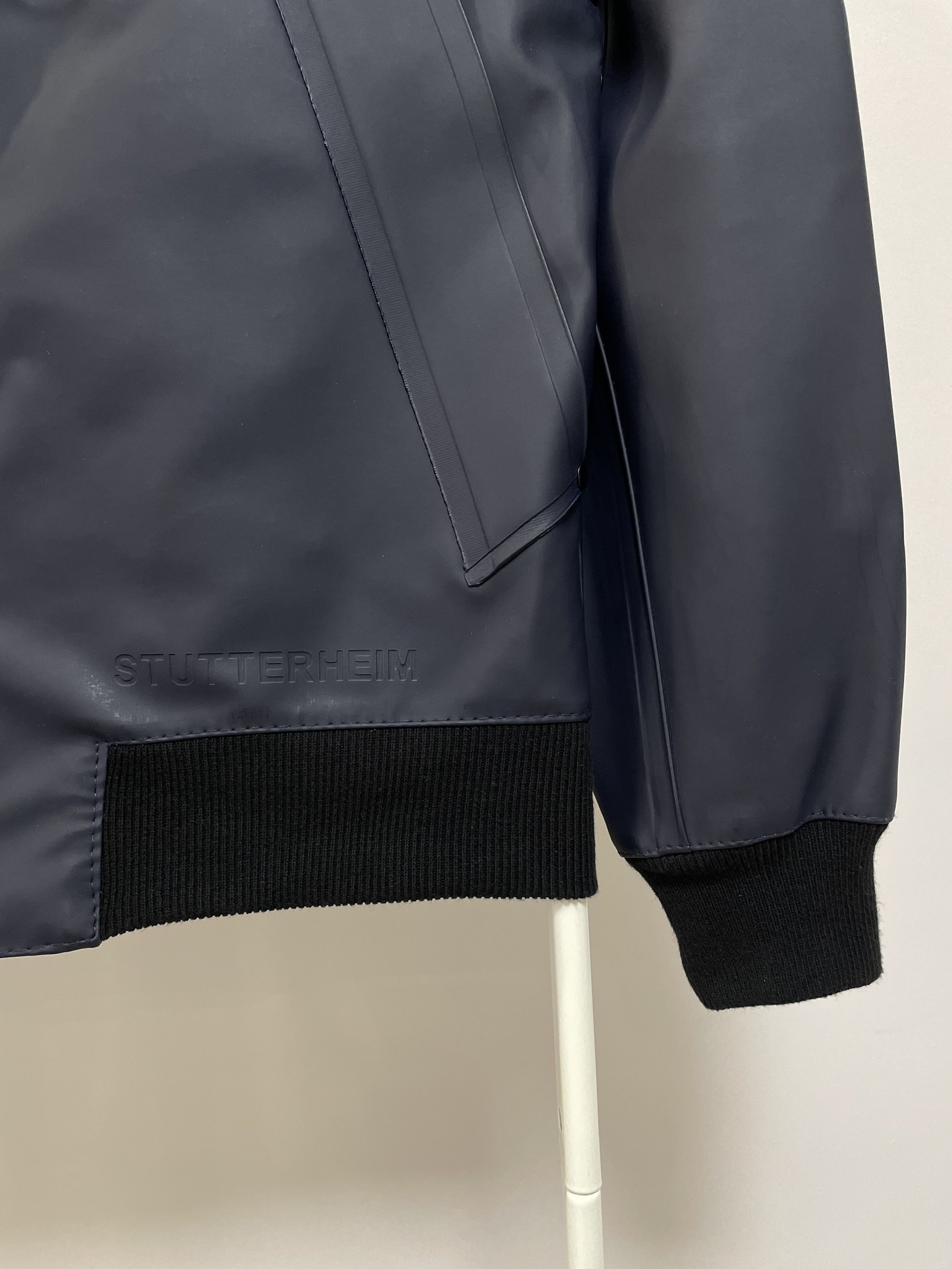 Stutterheim STUTTERHEIM Vastertorp Bomber Jacket Rain Coat Navy Men's Size US XXS / EU 40 - 9 Thumbnail