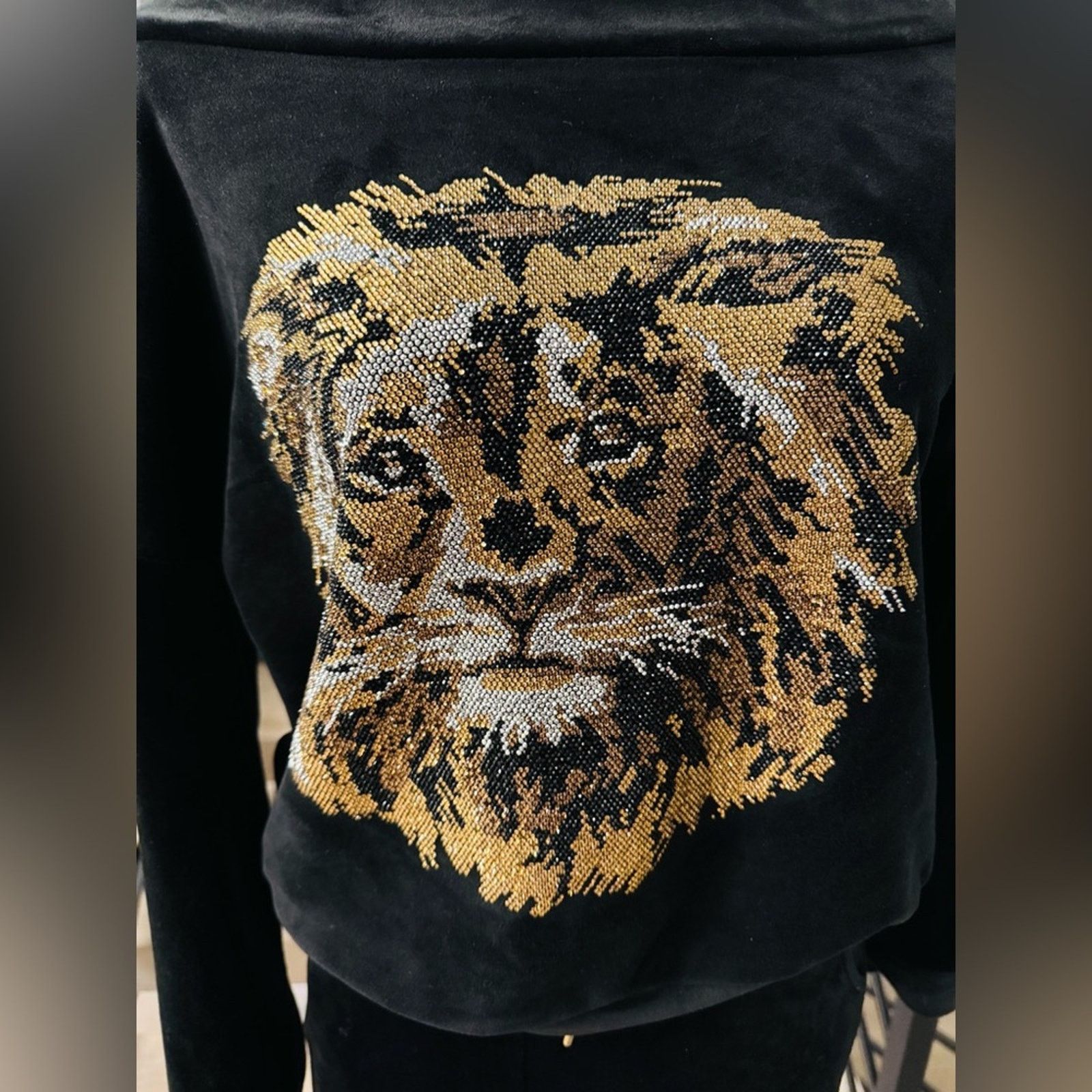Other Velvet studded Lion Set in Black and Gold Track suit size XS Size 25" / US 0 / IT 36 - 2 Thumbnail