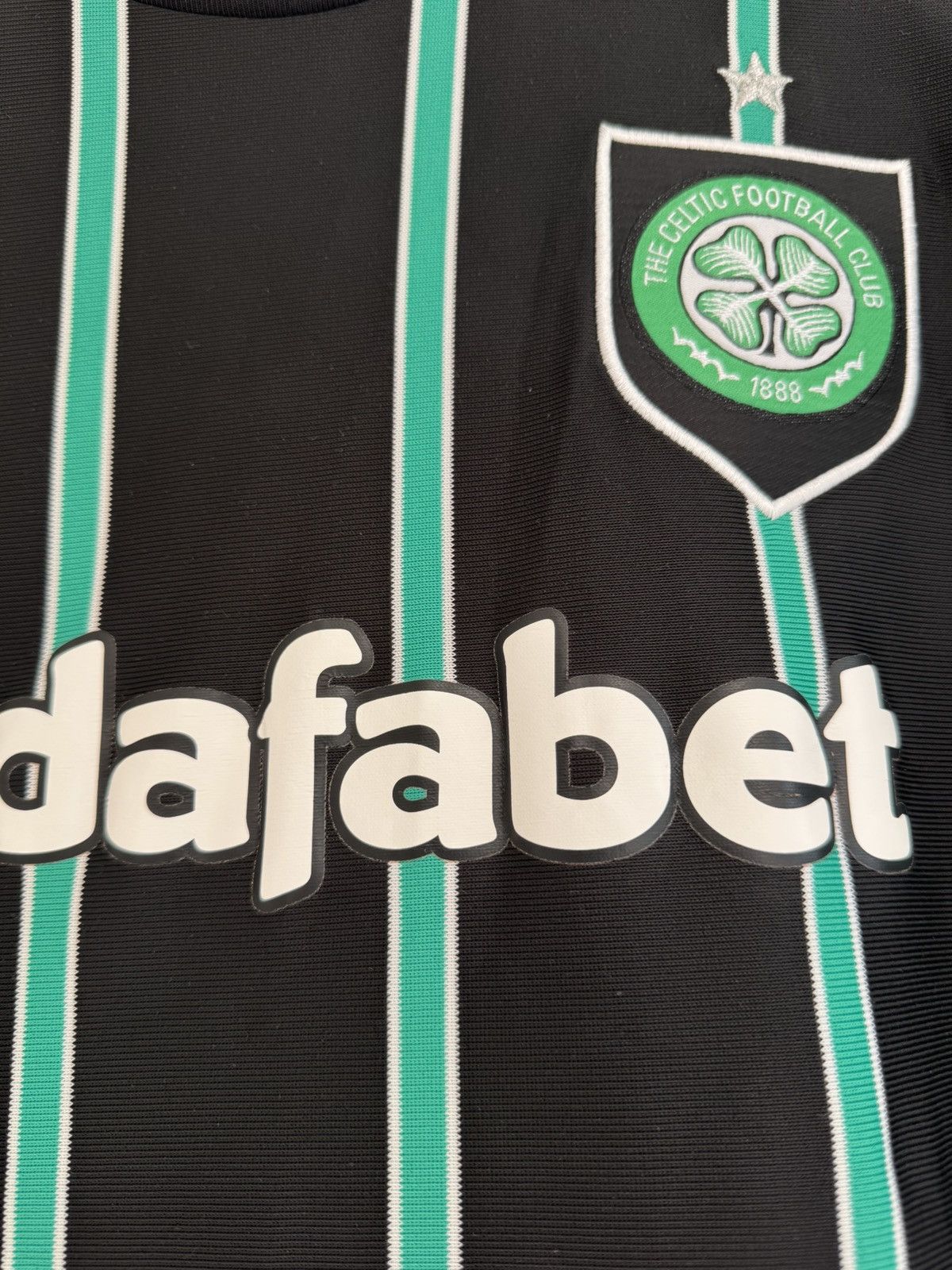 Adidas Celtic Glasgow 2022-2023 Away Soccer Jersey Football Kit Size US L / EU 52-54 / 3 - 7 Thumbnail