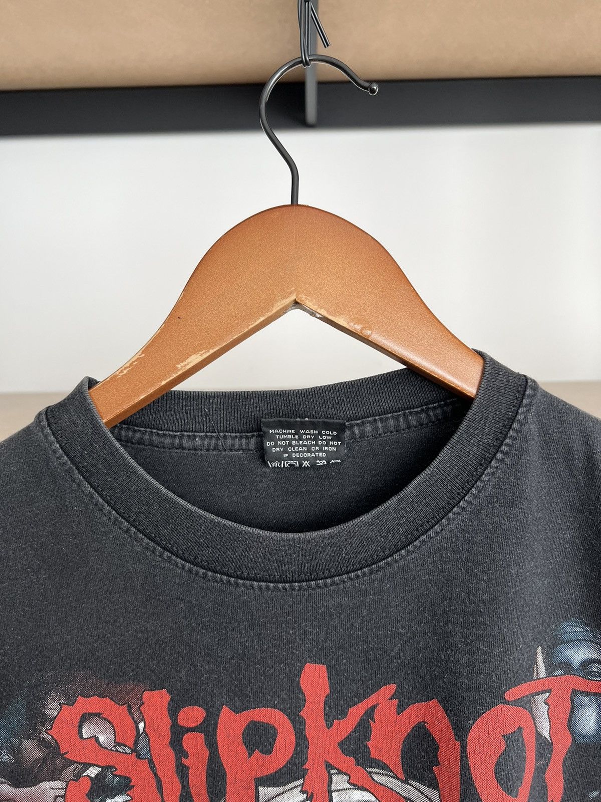 Band Tees Vintage 90s Slipknot Skull Rock Band Black T-shirt Size US M / EU 48-50 / 2 - 6 Thumbnail