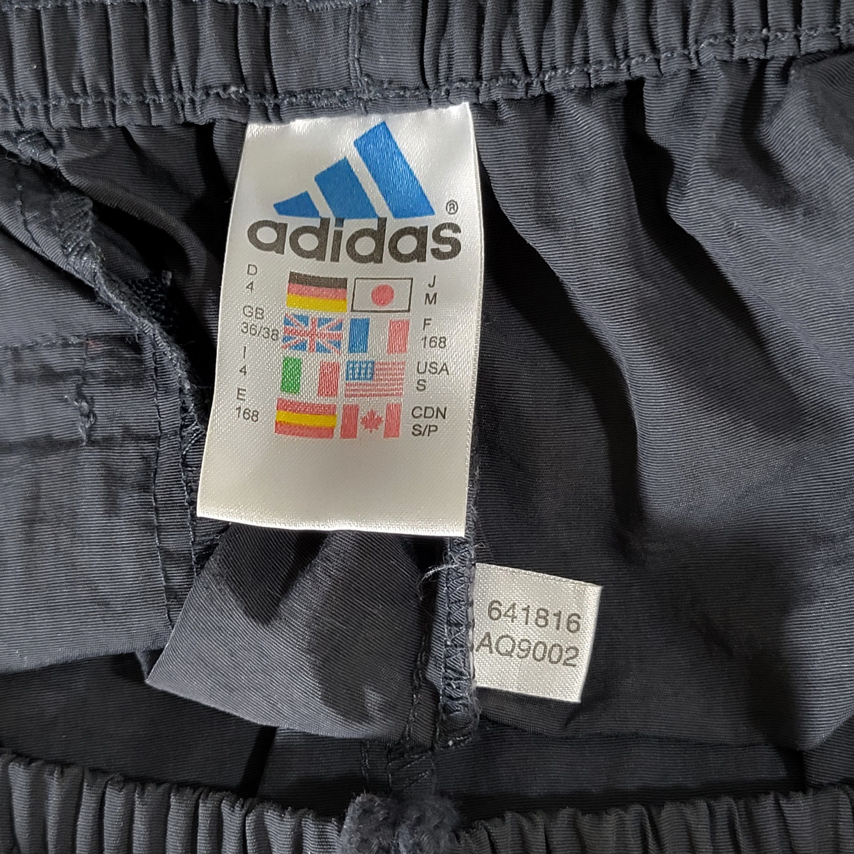 Adidas Vintage 99s Adidas Sweatpants Y2K size 30-32 Size US 32 / EU 48 - 8 Thumbnail