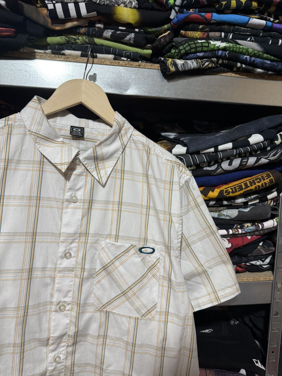 Oakley Vintage Oakley Software Button Shirt Short Sleeve Y2K Hype Size US XXL / EU 58 / 5 - 3 Thumbnail