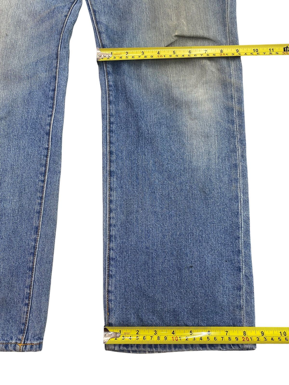 Japanese Brand Japanese Brand Faded Wash Distressed Style Loose Jeans Size US 35 - 13 Thumbnail