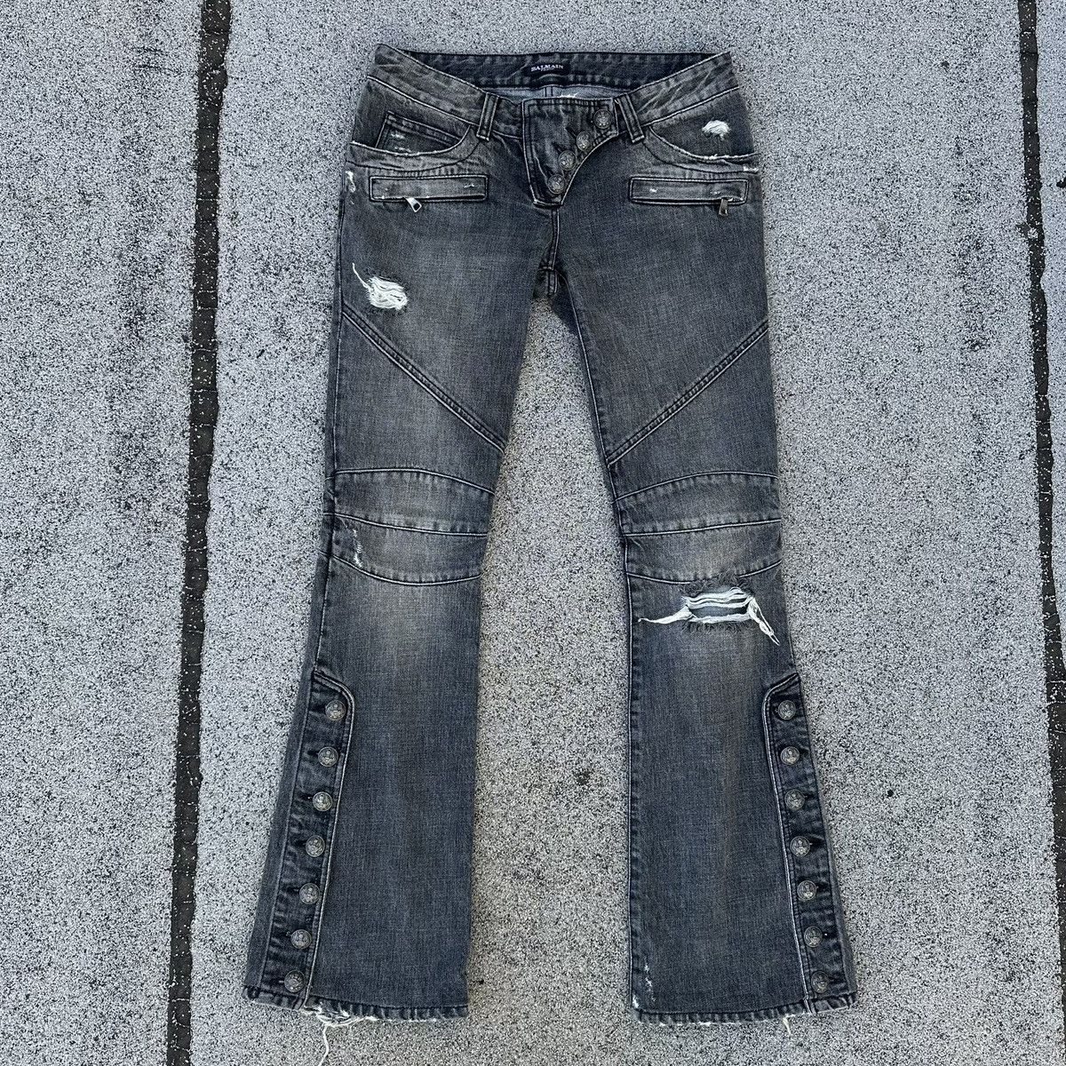 Balmain Balmain distressed flared jeans with buttons Size 30" / US 8 / IT 44 - 1 Thumbnail