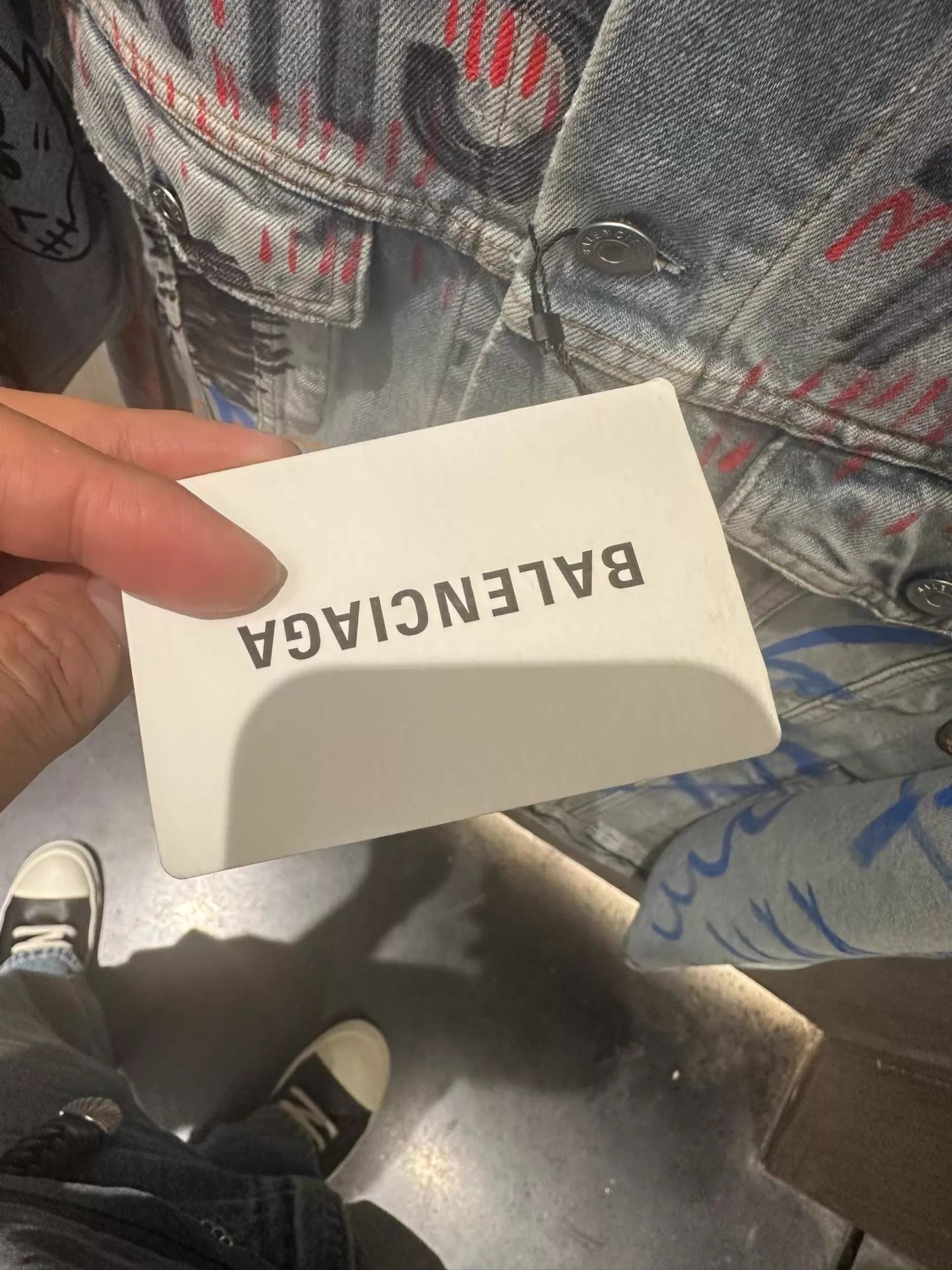 Balenciaga Balenciaga Graffiti Denim Jacket 38 New with Tags Size XS / US 0-2 / IT 36-38 - 4 Thumbnail