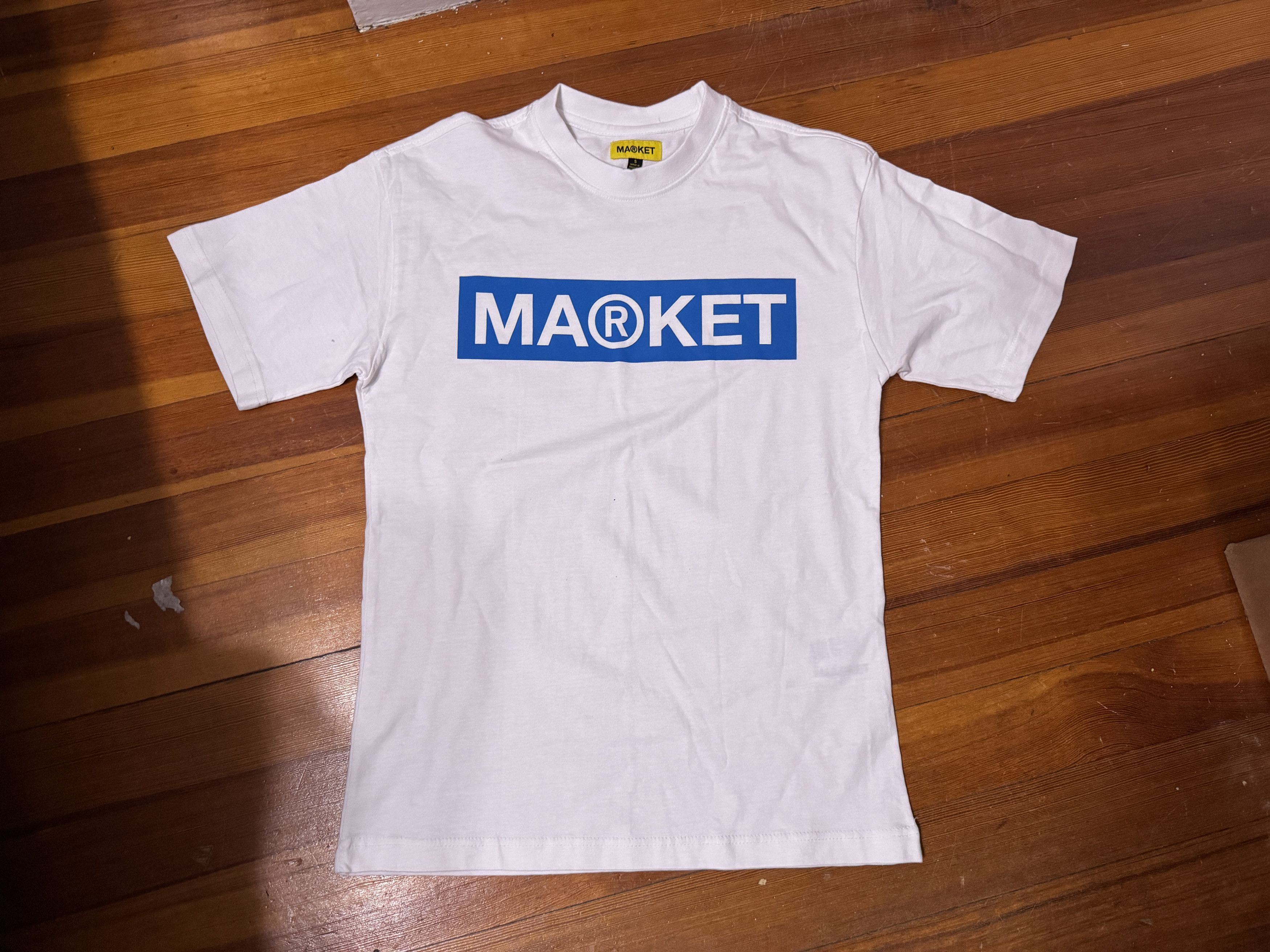 Market Chinatown MARKET Studios Box Logo Graphic Tee Shirt - White Size US S / EU 44-46 / 1 - 2 Thumbnail