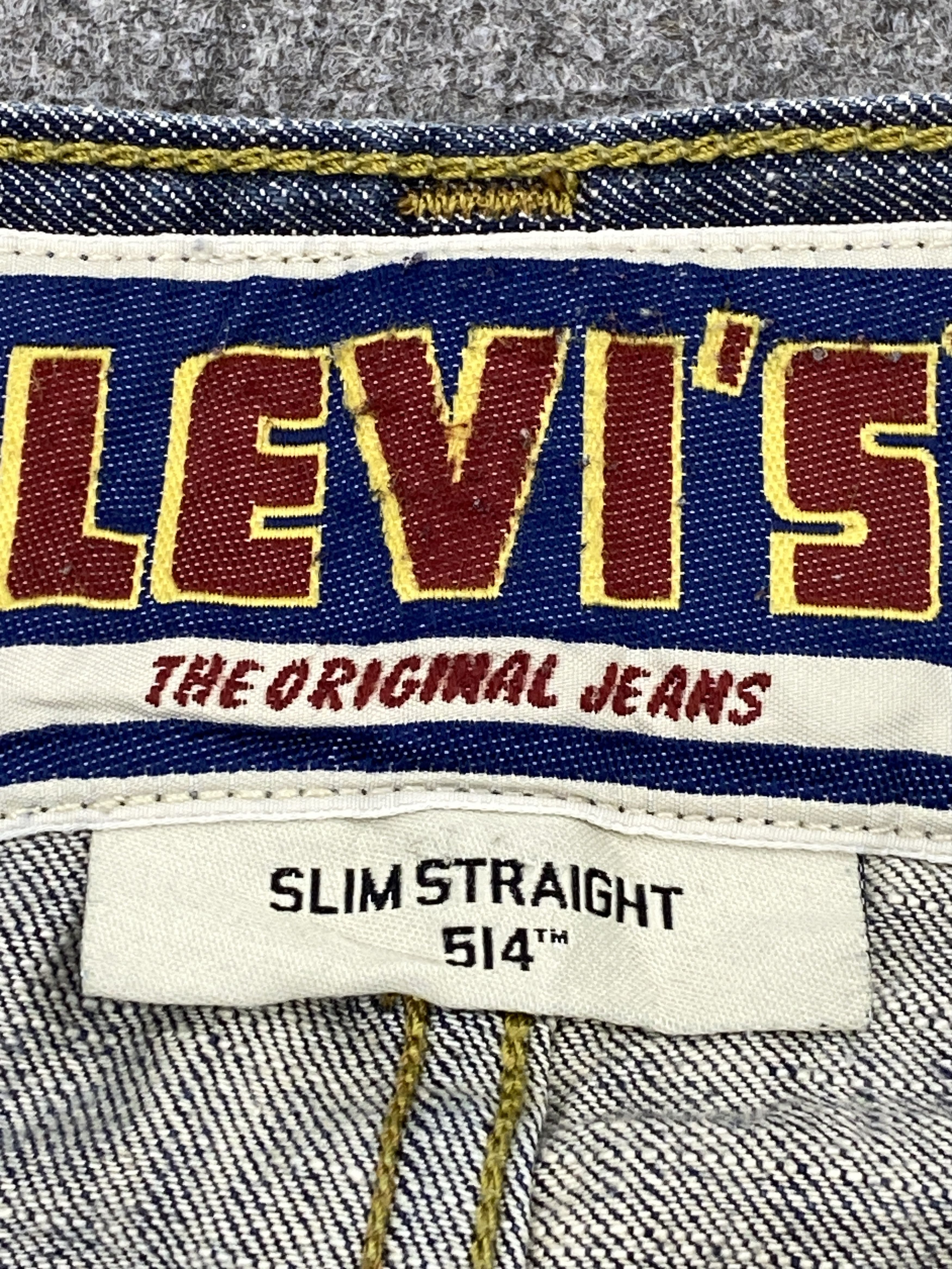 Levi's Vintage Levis 514 Slim Straight Blue Denim Jeans DP2343 Size US 37 - 11 Thumbnail
